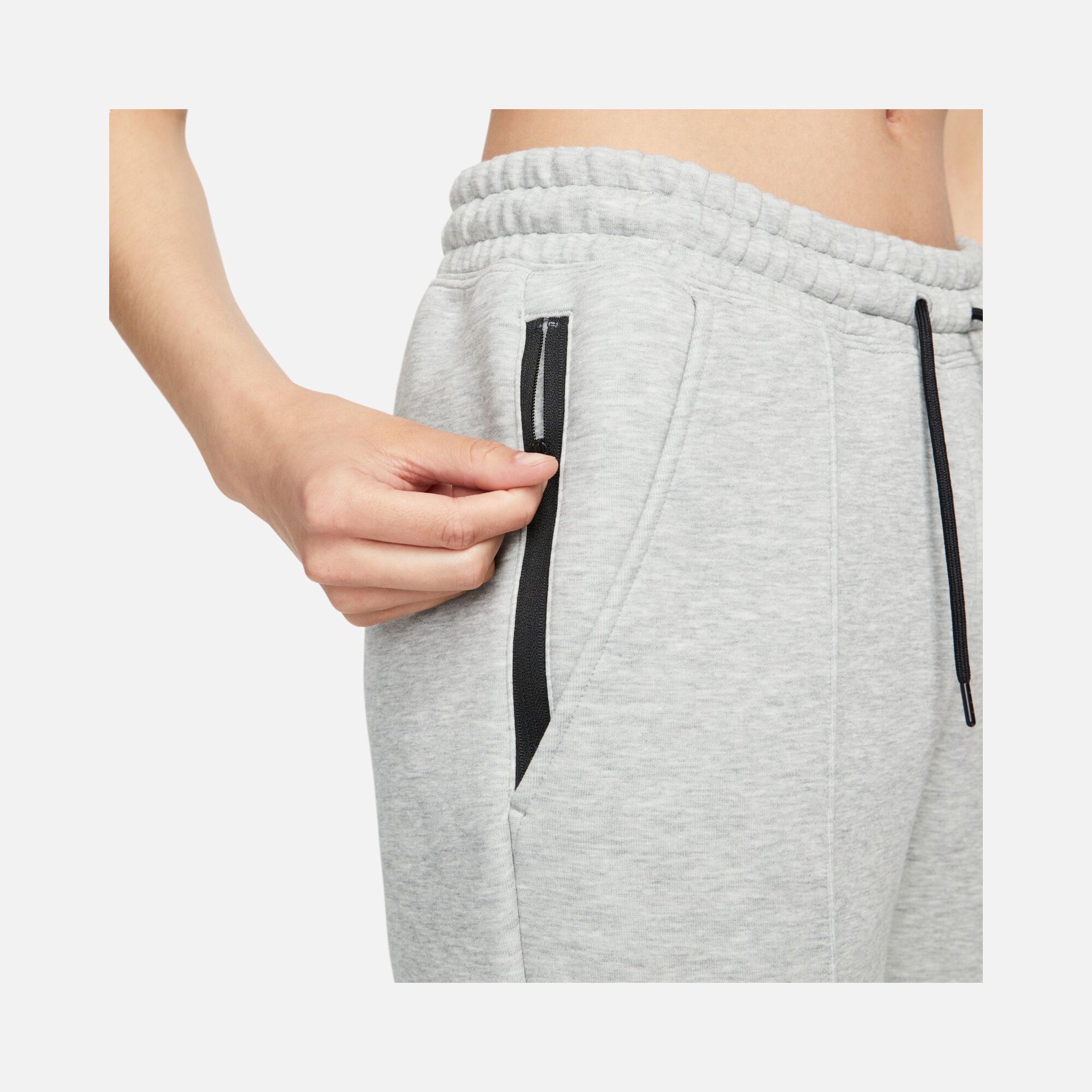 Nike Sportswear Tech Fleece Mid-Rise Kadın Eşofman Altı