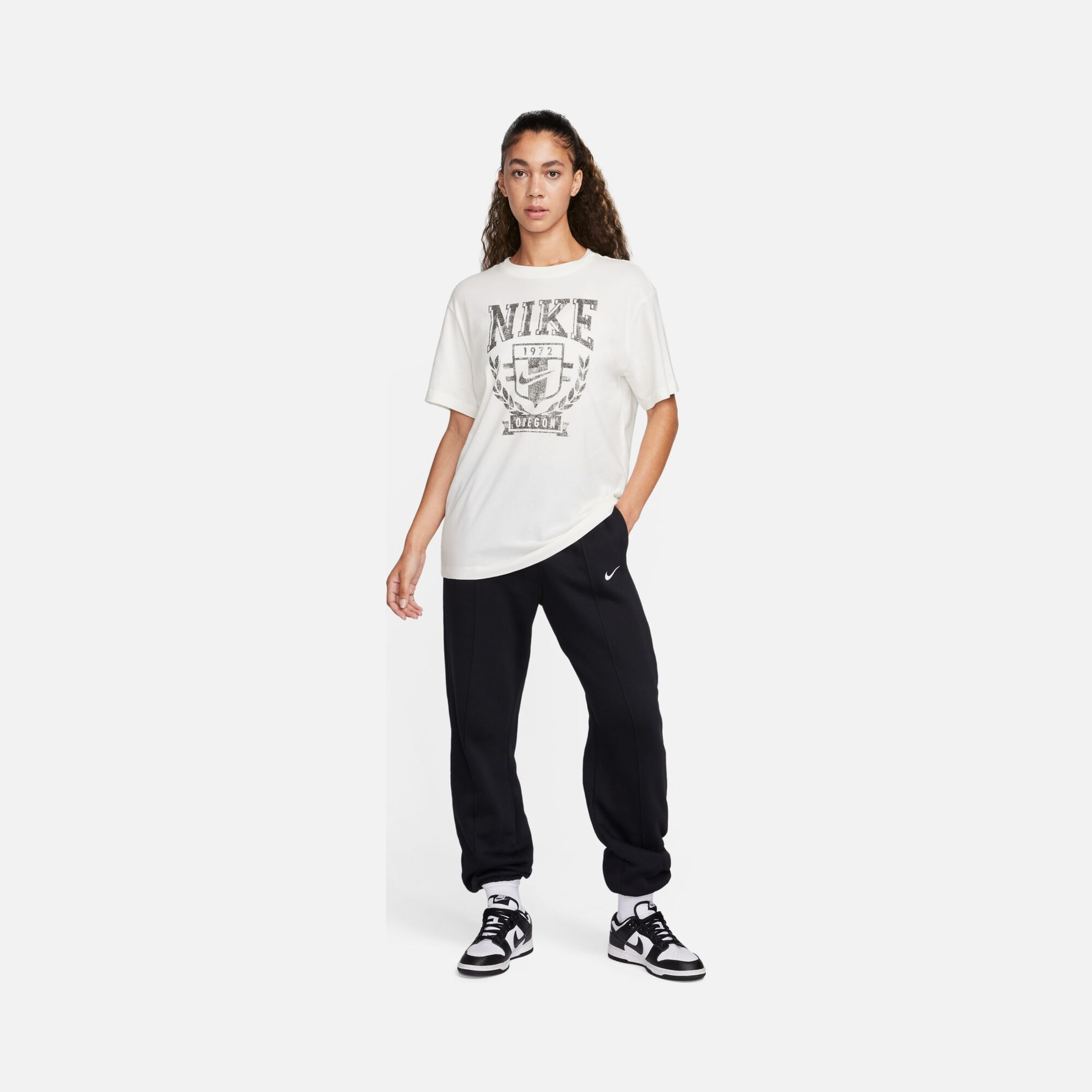 Nike Sportswear Fleece Boyfriend Short-Sleeve Kadın Tişört