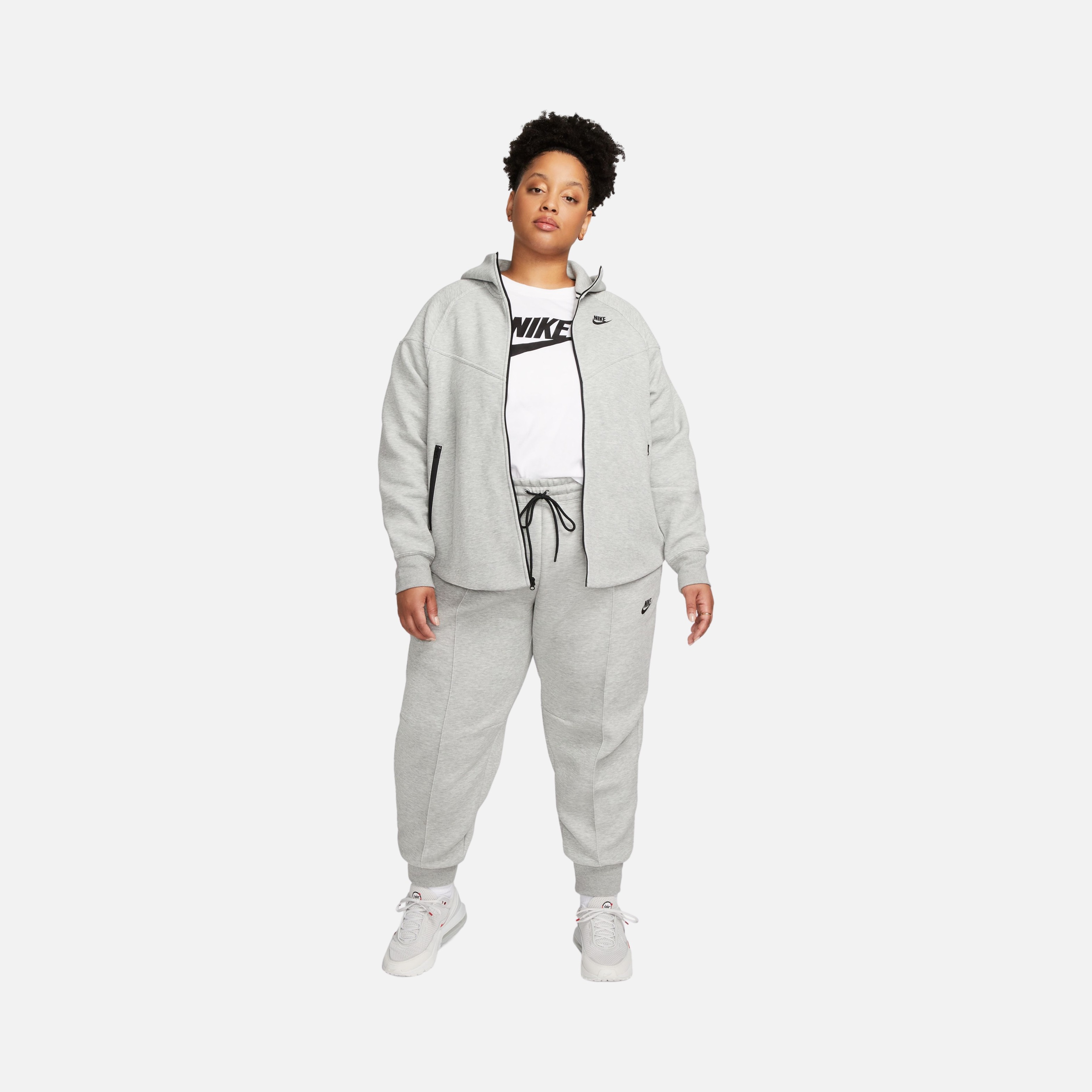 Nike Sportswear Tech Fleece Mid-Rise (Plus Size) Kadın Eşofman Altı