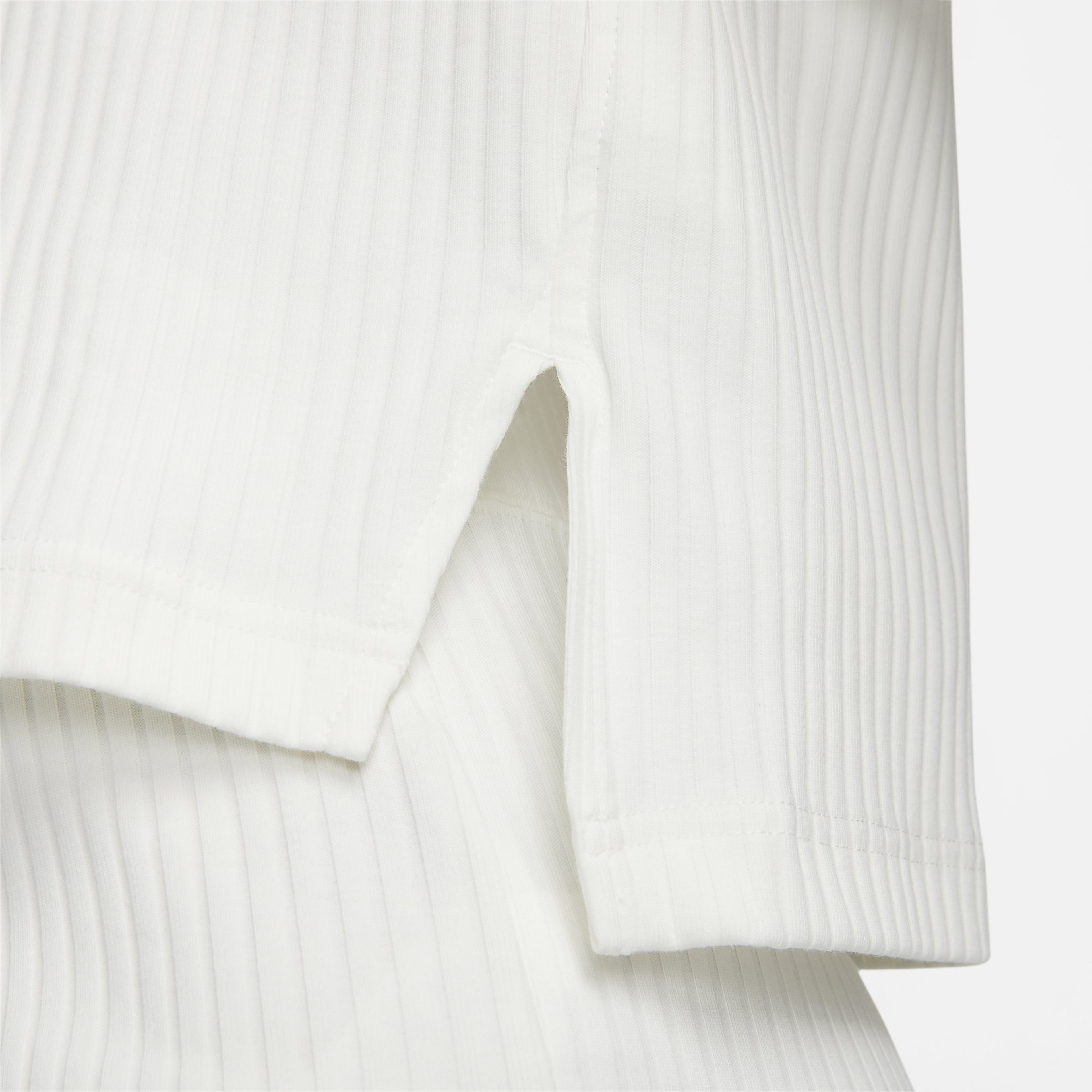 Nike Sportswear Ribbed Jersey Short-Sleeve Kadın Tişört