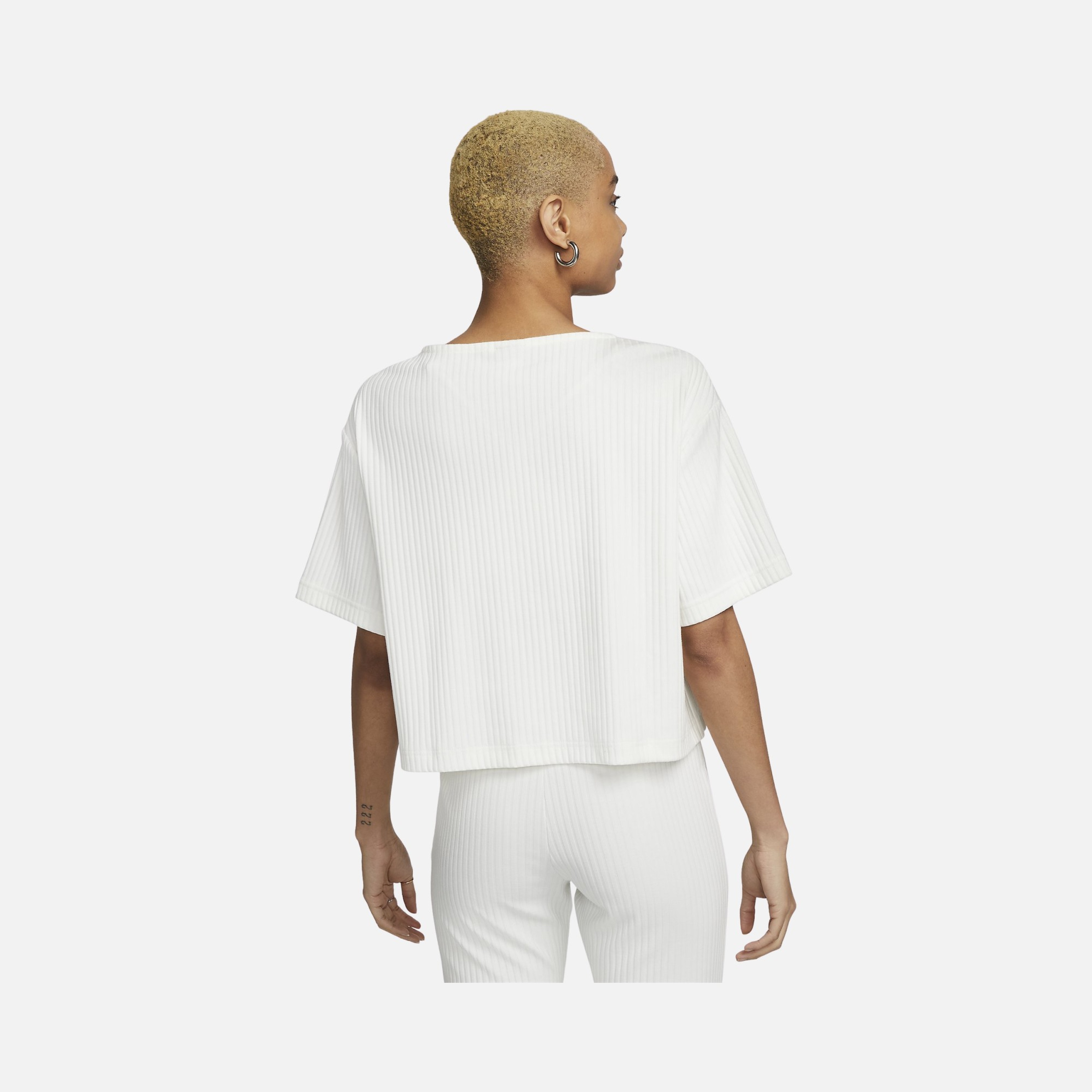 Nike Sportswear Ribbed Jersey Short-Sleeve Kadın Tişört