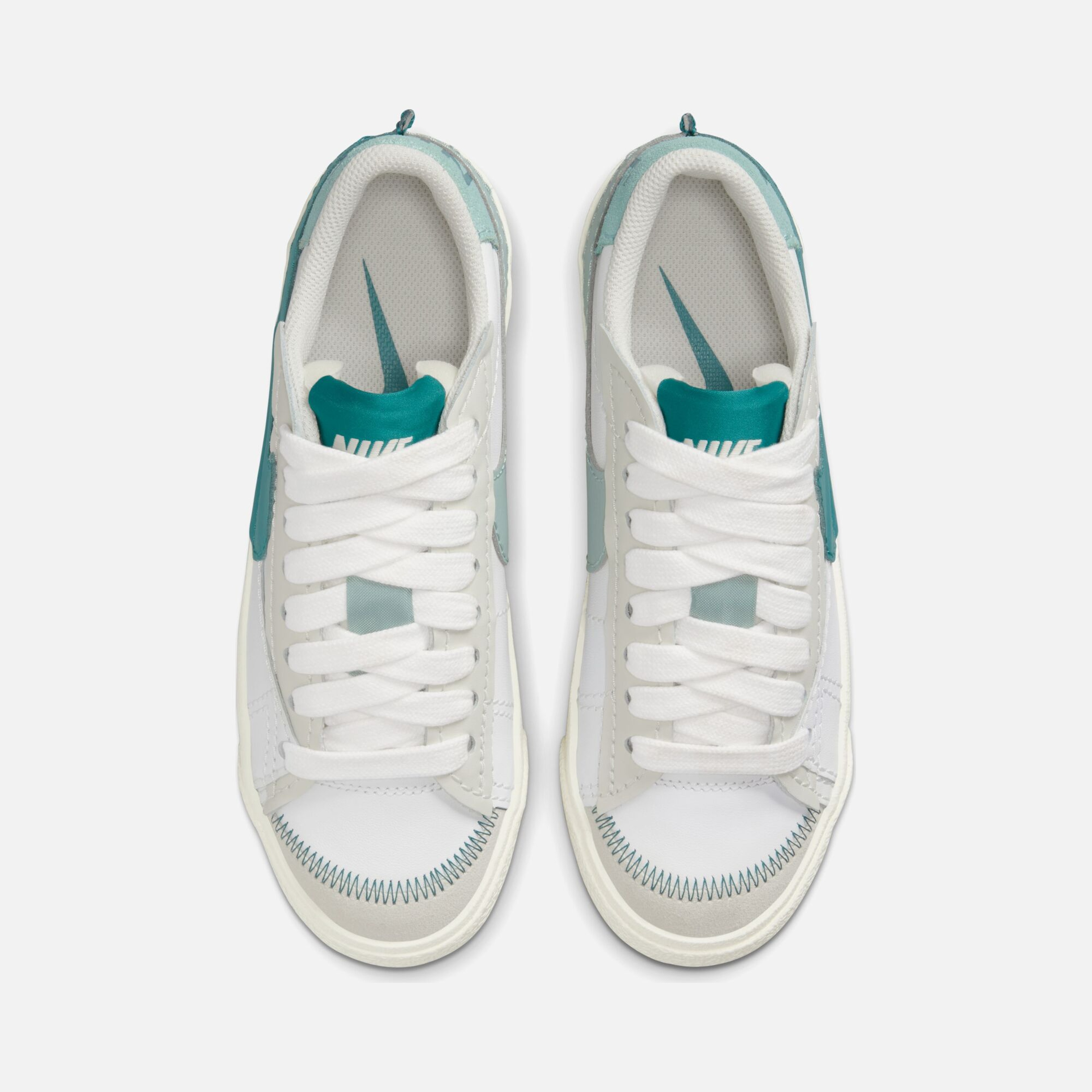 Nike Blazer Low '77 Jumbo Swoosh Kadın Spor Ayakkabı