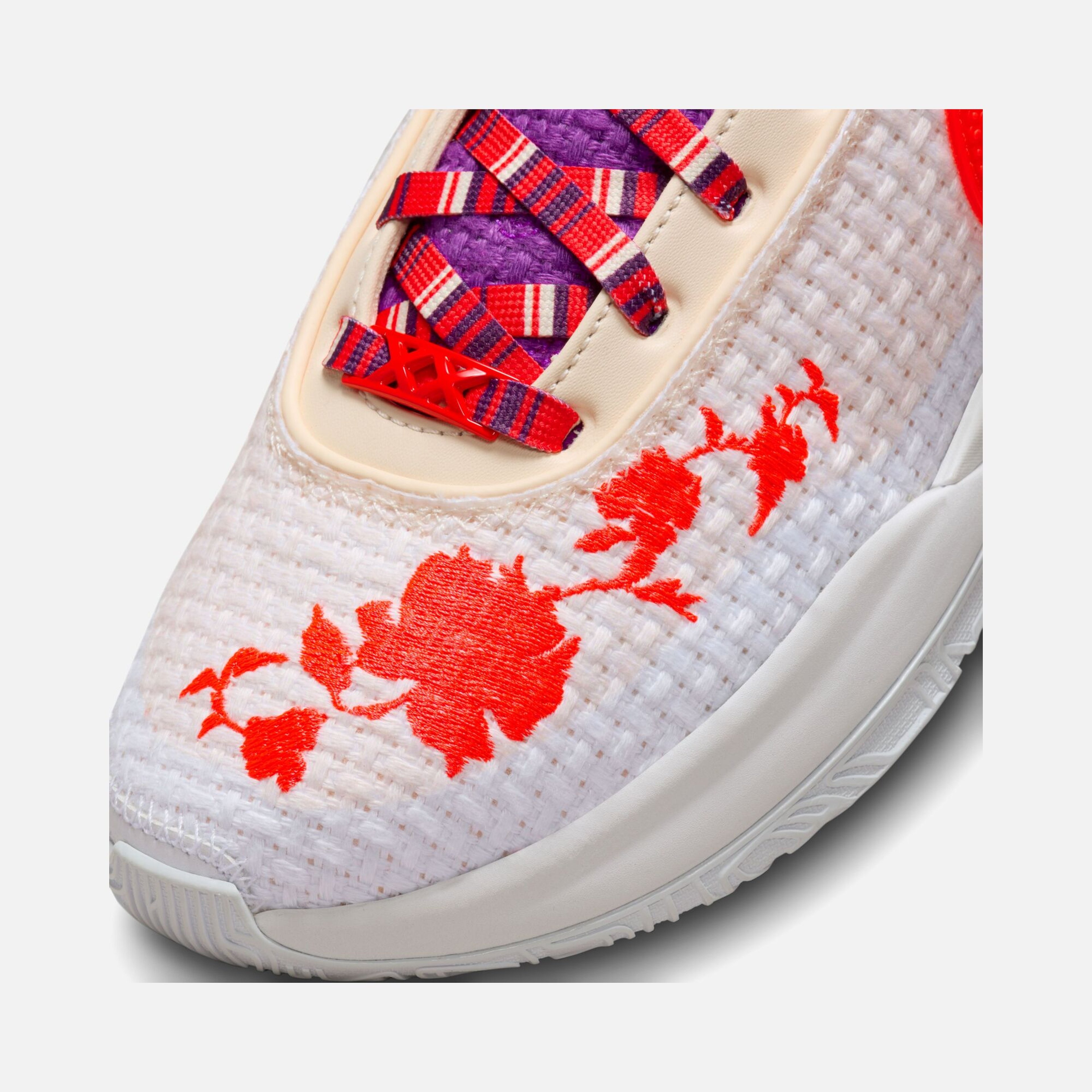 Nike LeBron XX Premium ''Flower Embroidered'' Erkek Basketbol Ayakkabısı