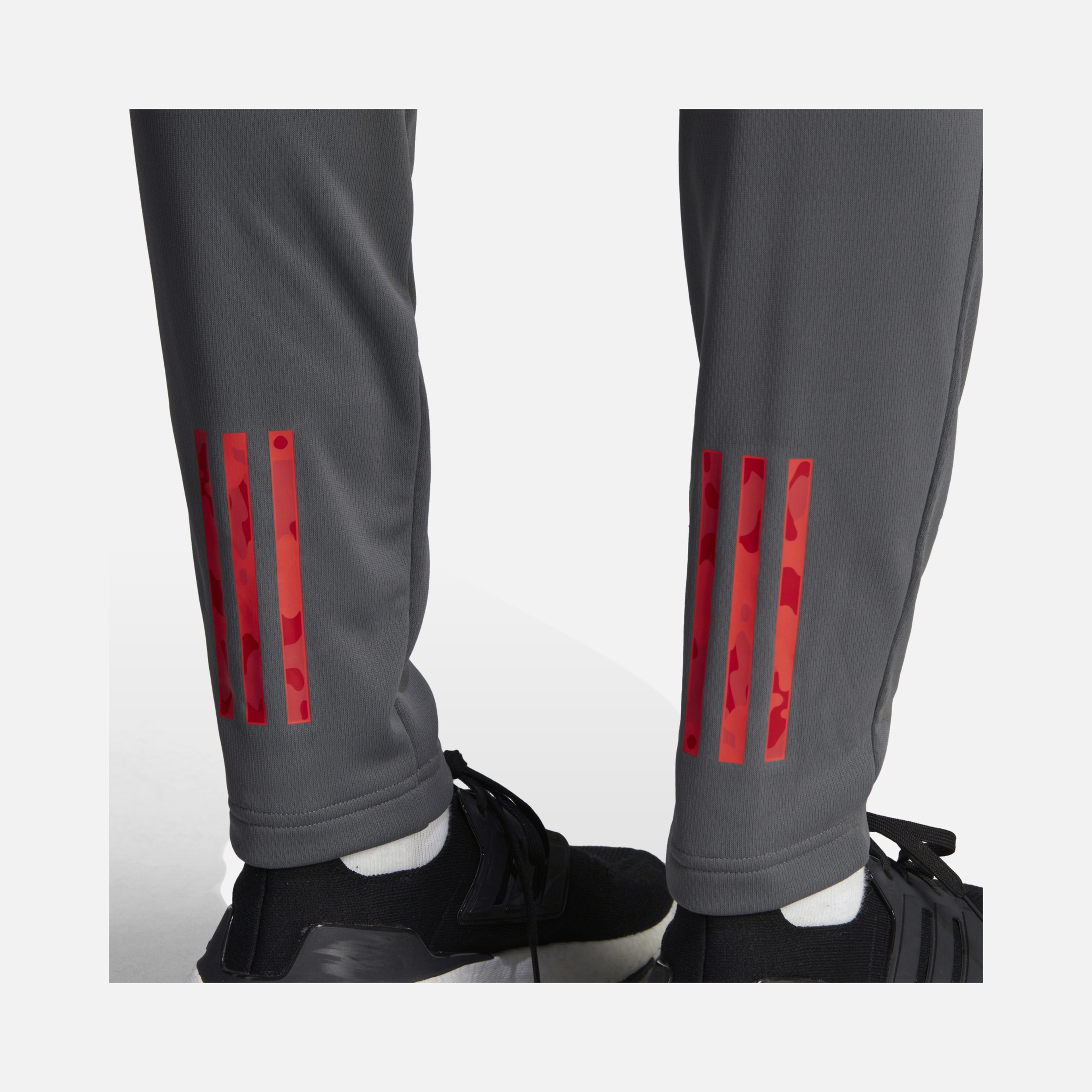 adidas Train Essentials Seasonal Training 3-Stripes Erkek Eşofman Altı