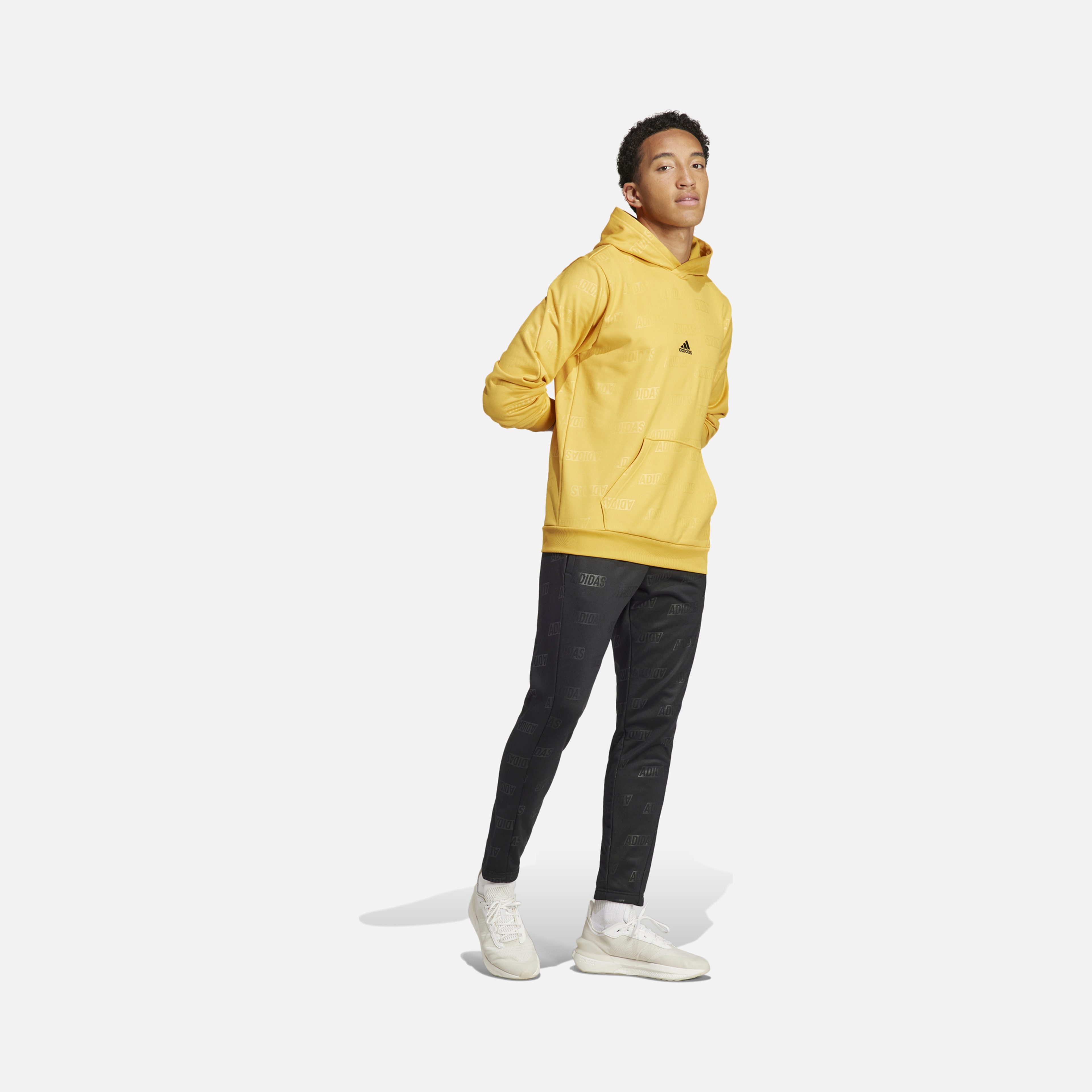 adidas Sportswear Embossed Fleece Erkek Eşofman Altı