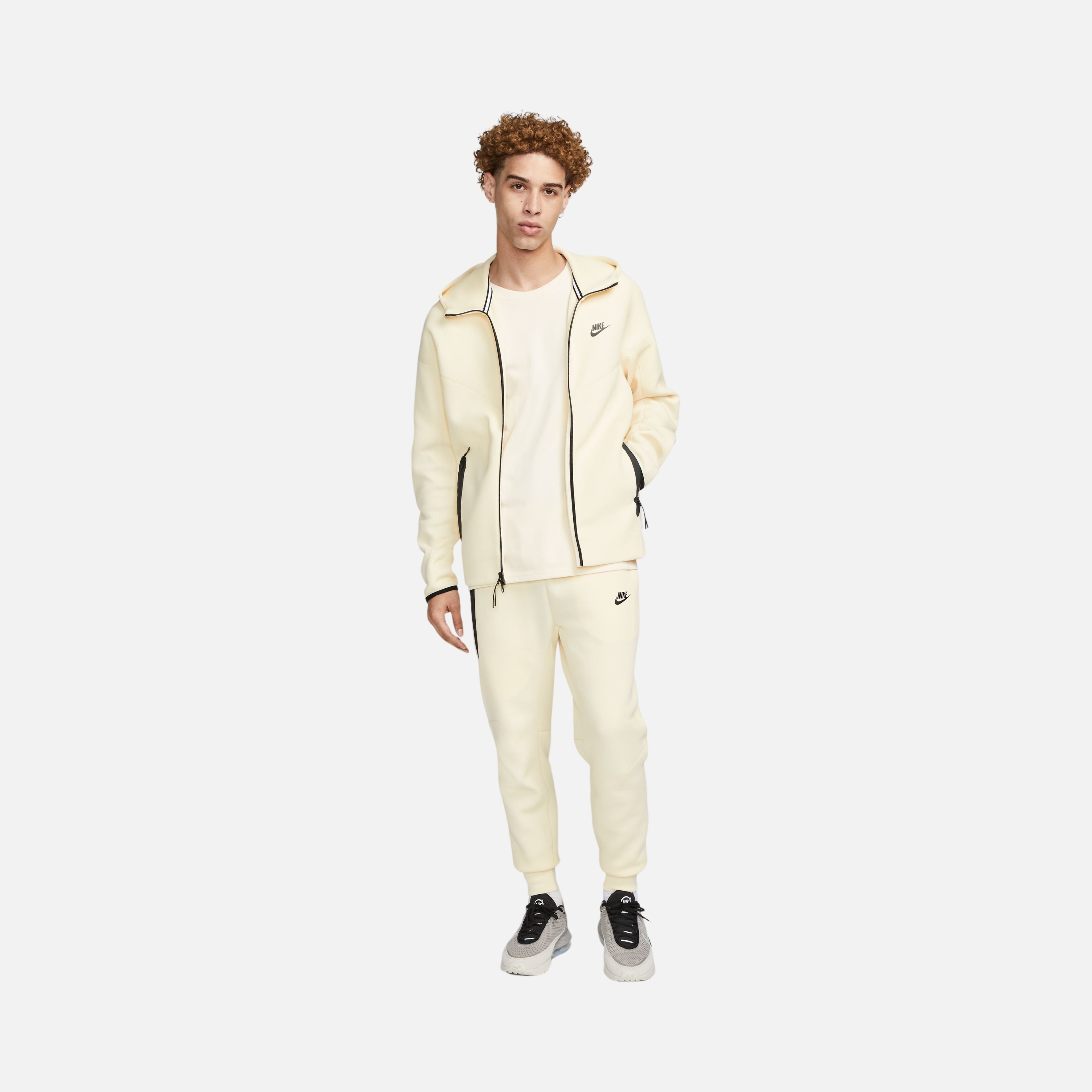 Nike Sportswear Tech Fleece FW24 Erkek Eşofman Altı