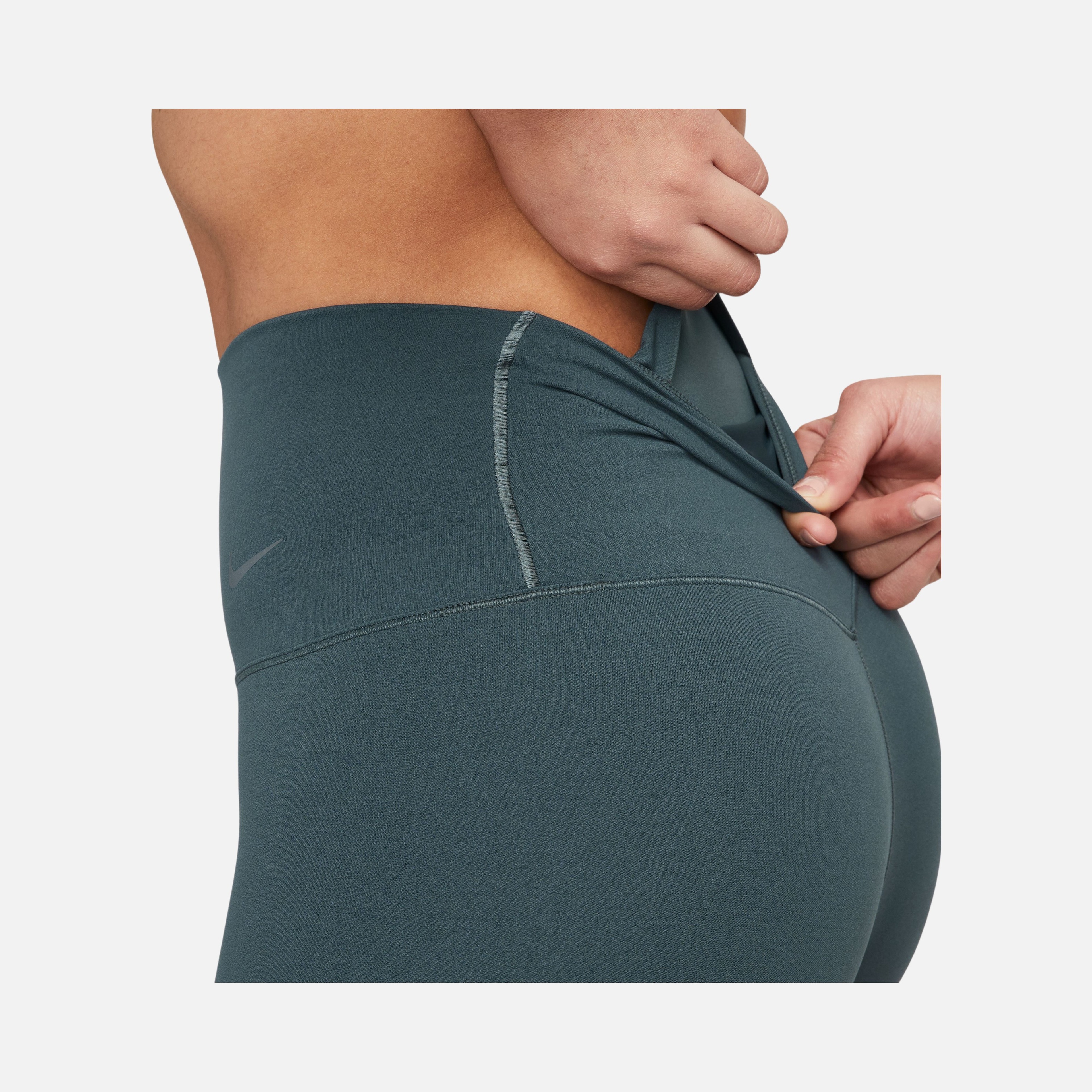 Nike Dri-Fit Zenvy Gentle-Support InfinaSoft High-Waisted 7/8 Training Kadın Tayt