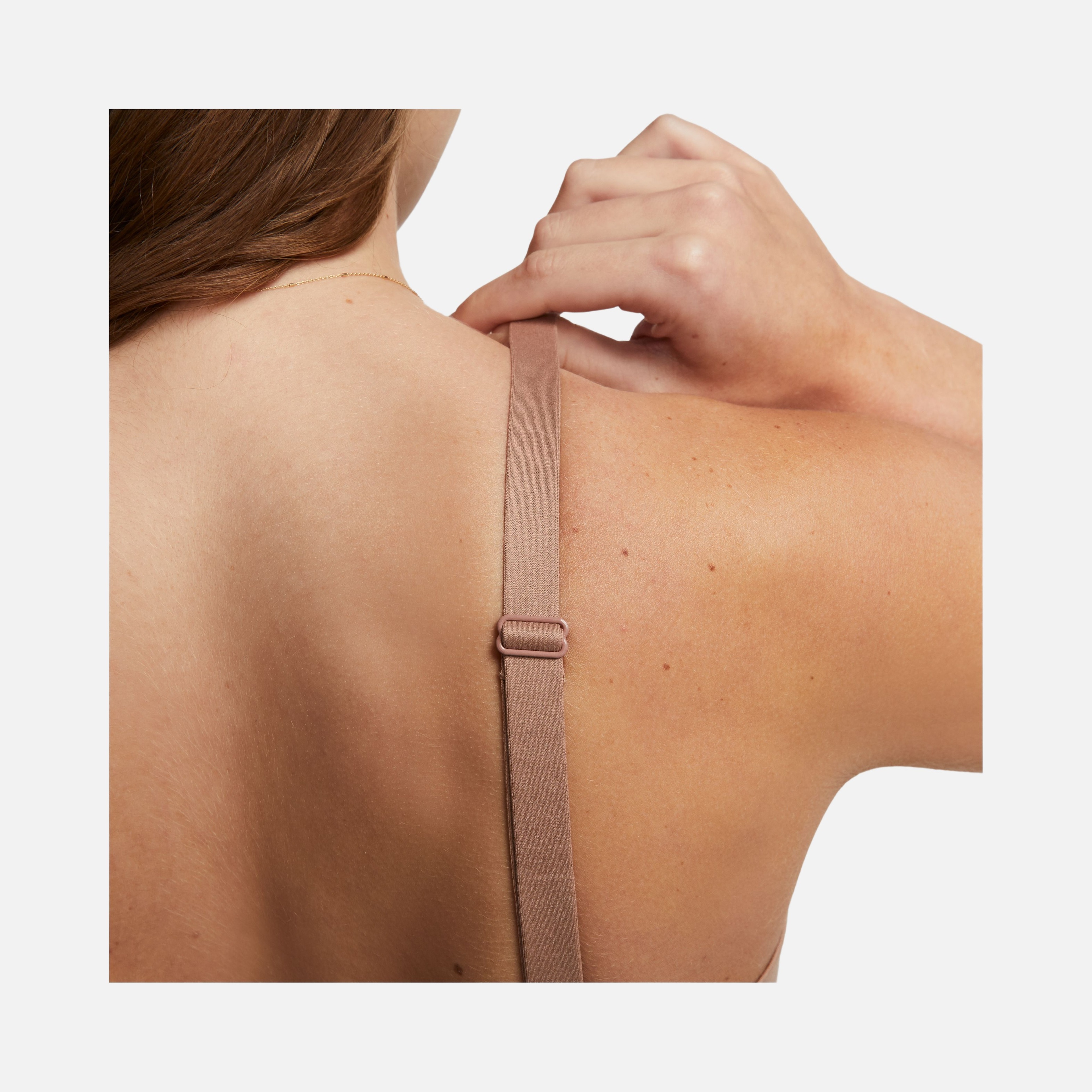 Nike Alate Minimalist Light-Support Padded Kadın Bra