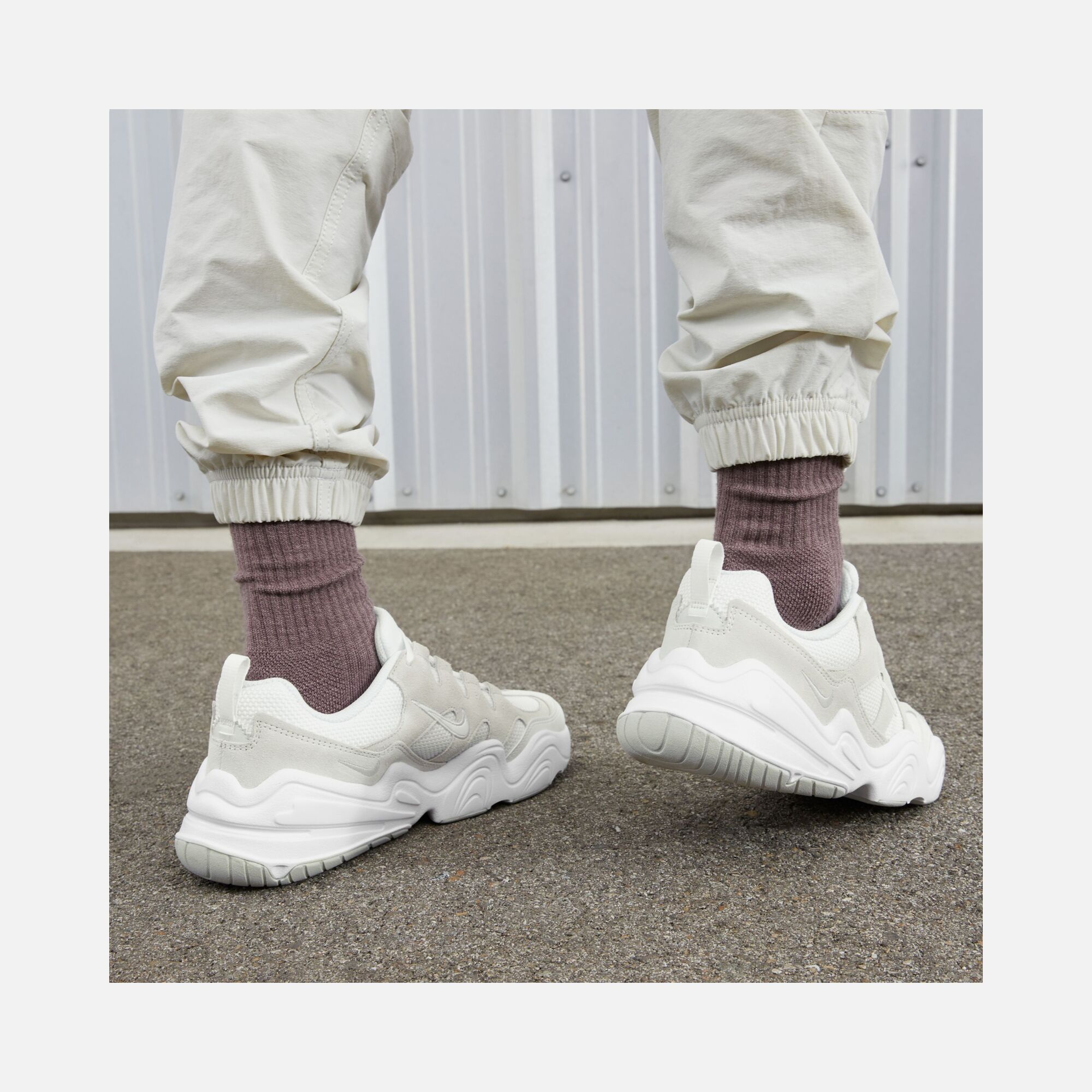 Nike Sportswear Tech Hera Erkek Spor Ayakkabı