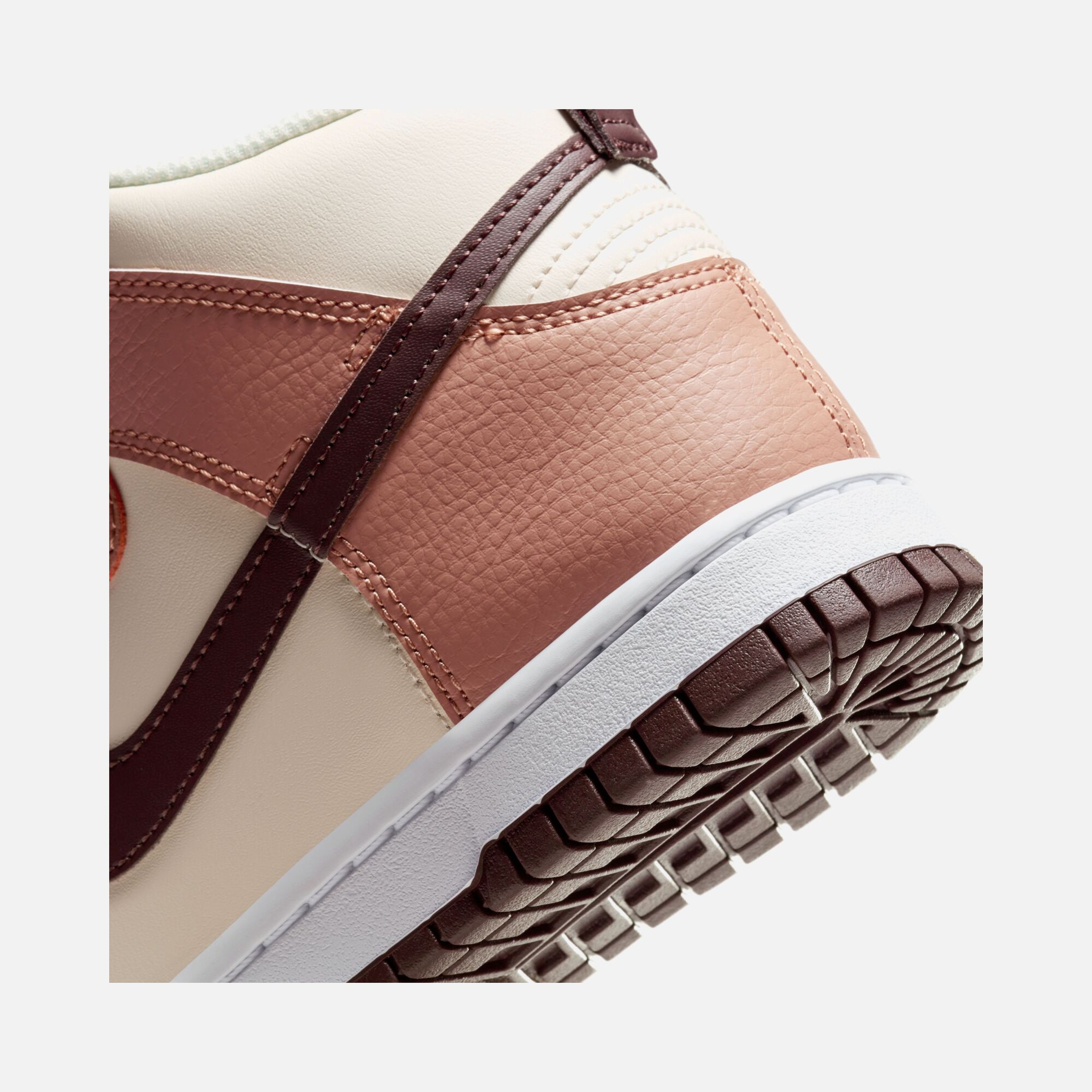 Nike Dunk High HO23 Kadın Spor Ayakkabı