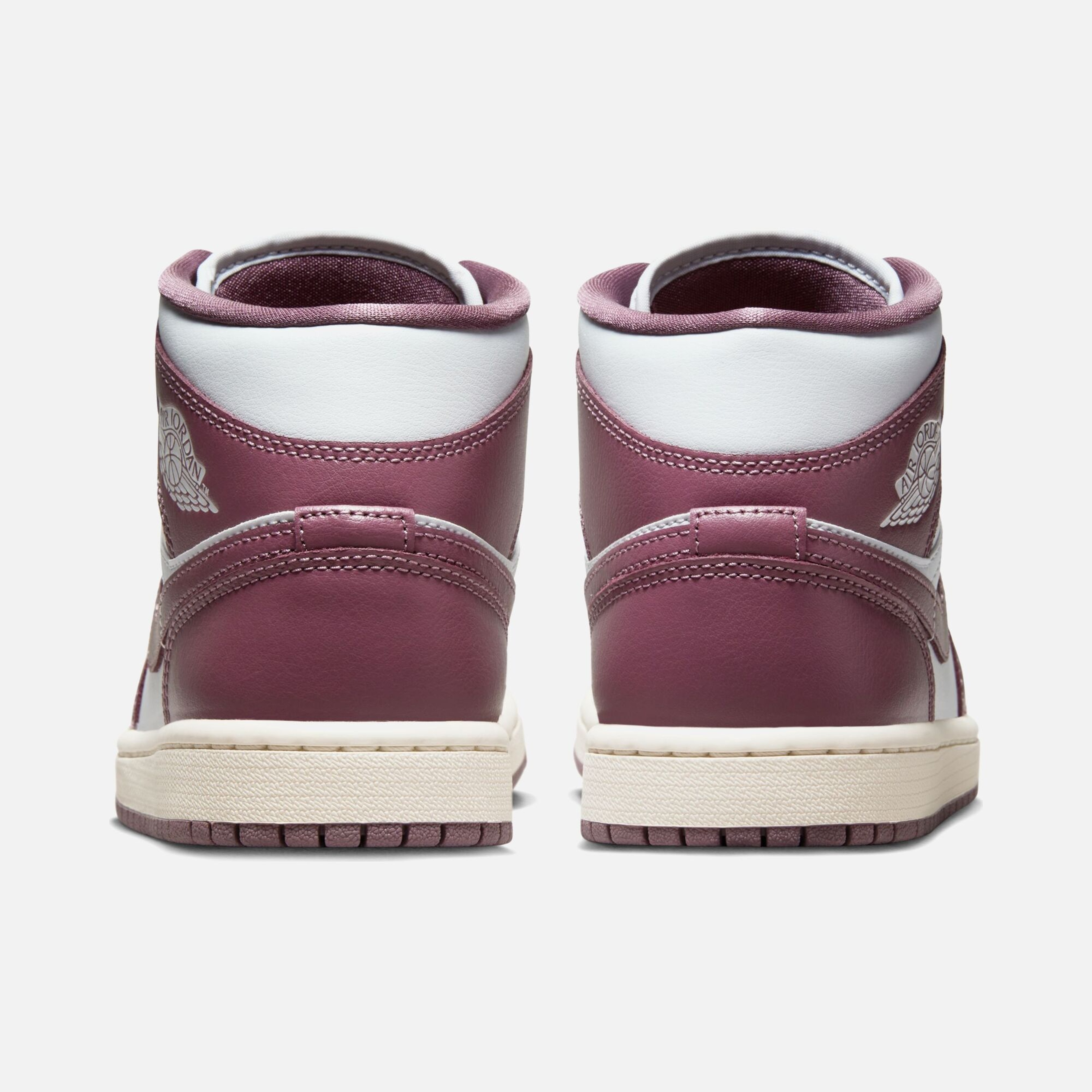 Nike Air Jordan 1 Mid Kadın Spor Ayakkabı