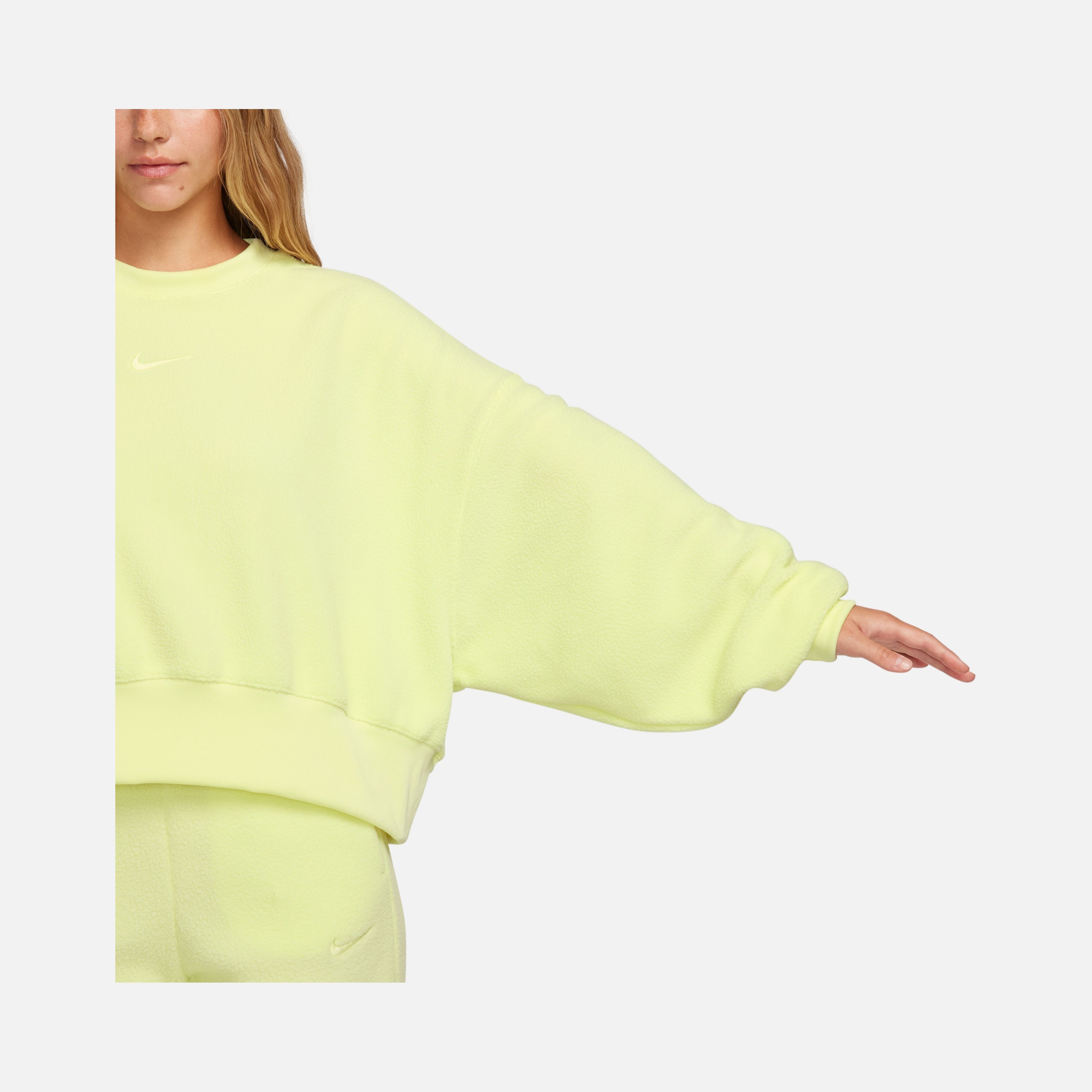 Nike Sportswear Plush Mod Cropped Crew-Neck Kadın Sweatshirt