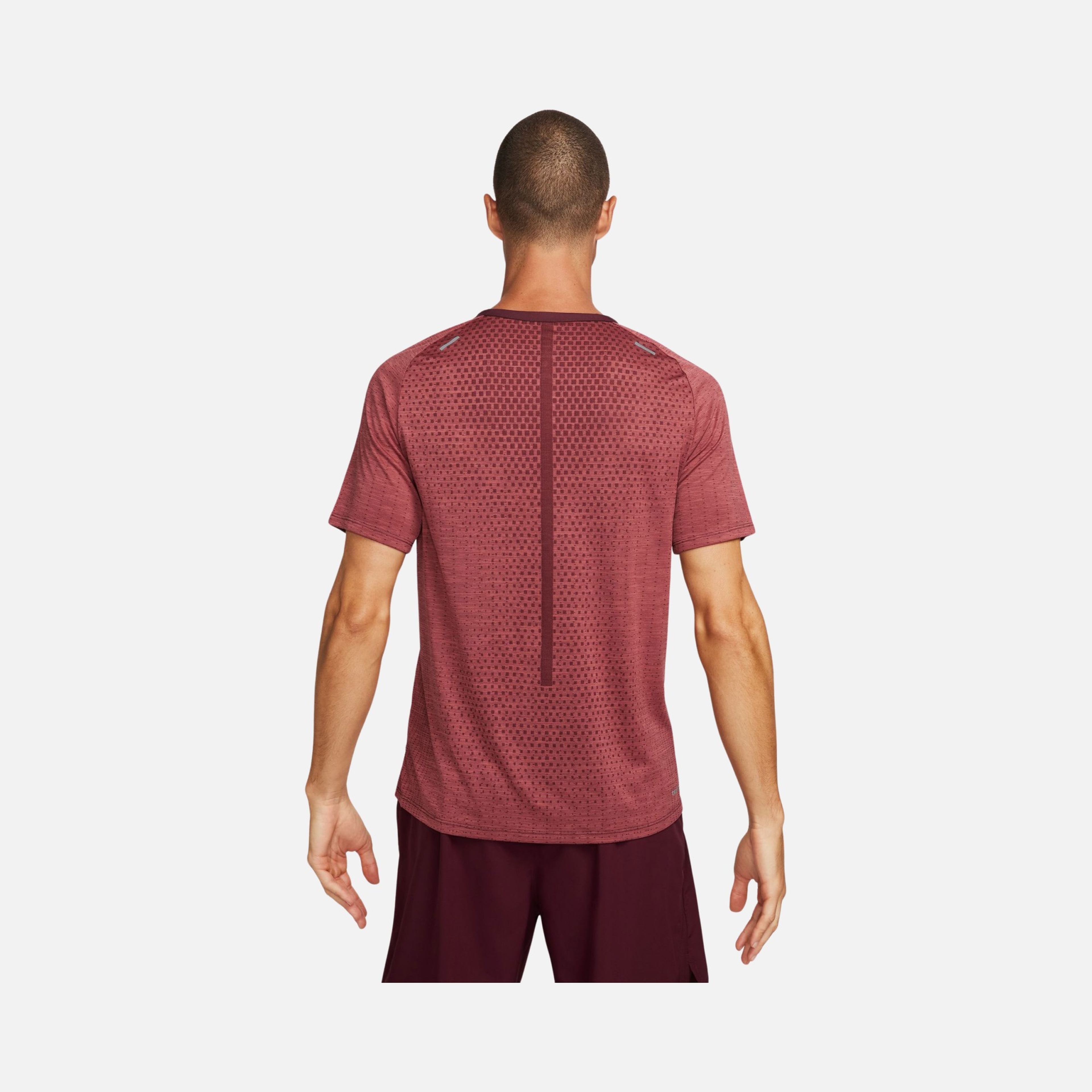 Nike Dri-Fit ADV TechKnit Ultra Running Short-Sleeve Erkek Tişört
