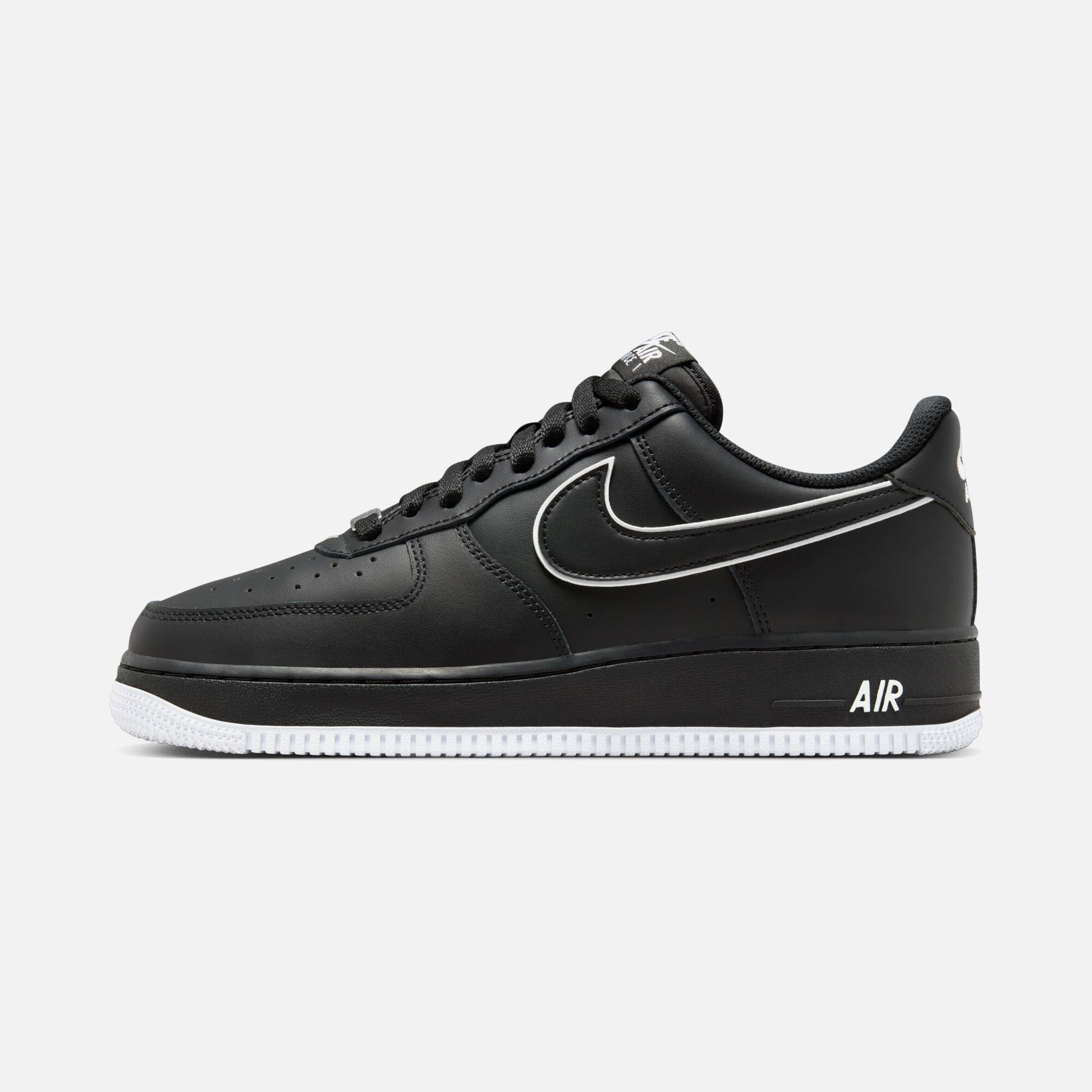 Nike Air Force 1 '07 FW23 Erkek Spor Ayakkabı