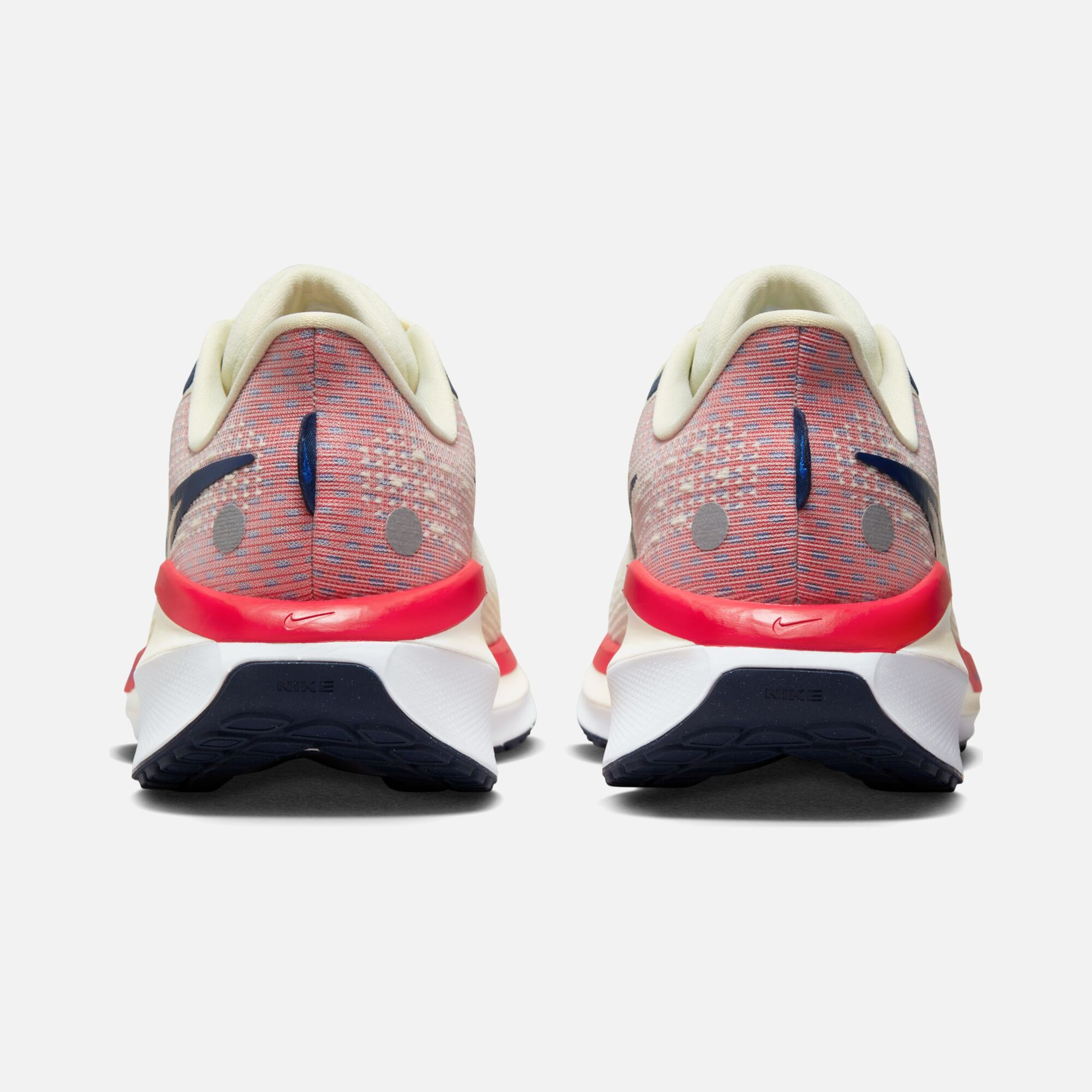 Nike Vomero 17 Road Running Erkek Spor Ayakkabı