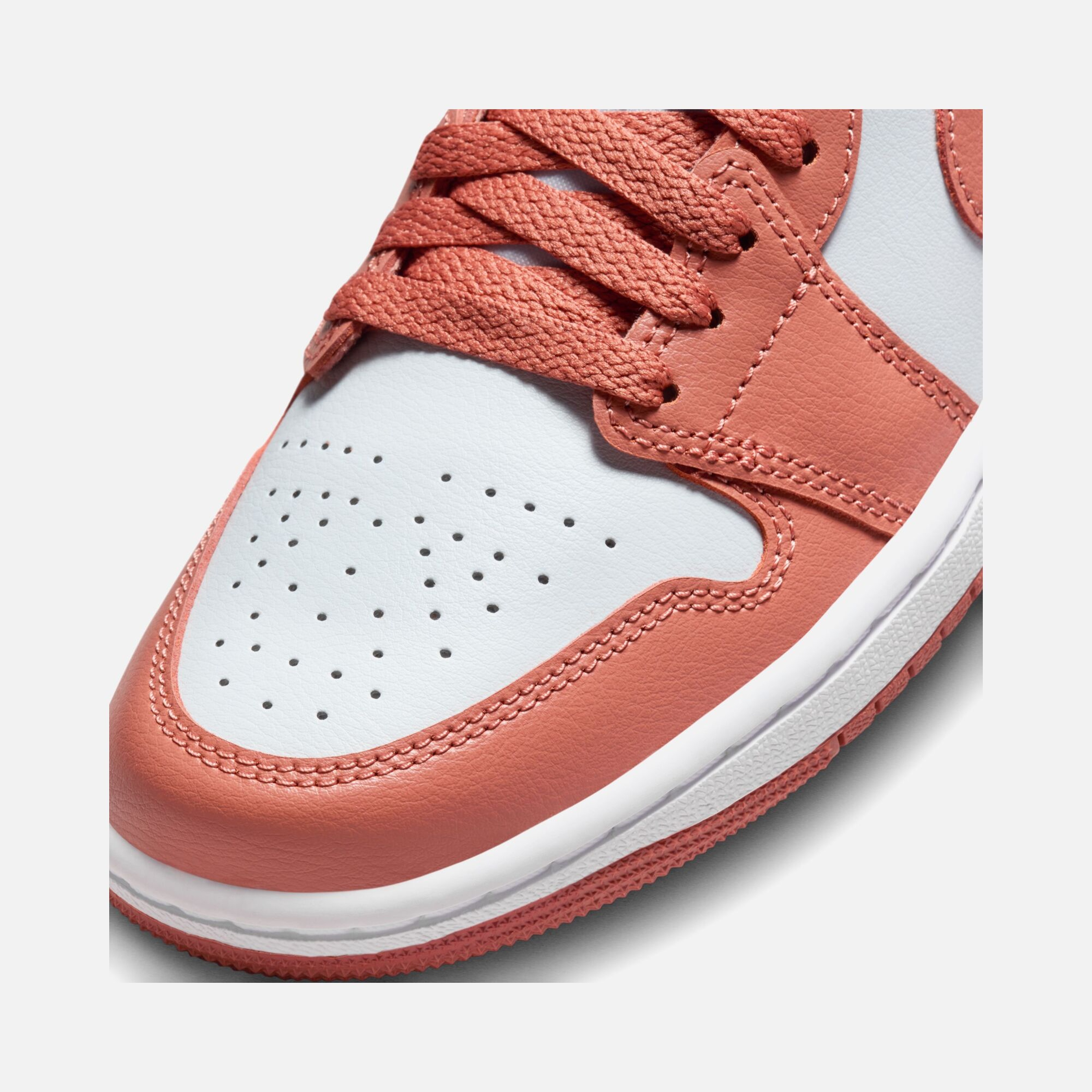 Nike Air Jordan 1 Low Kadın Spor Ayakkabı