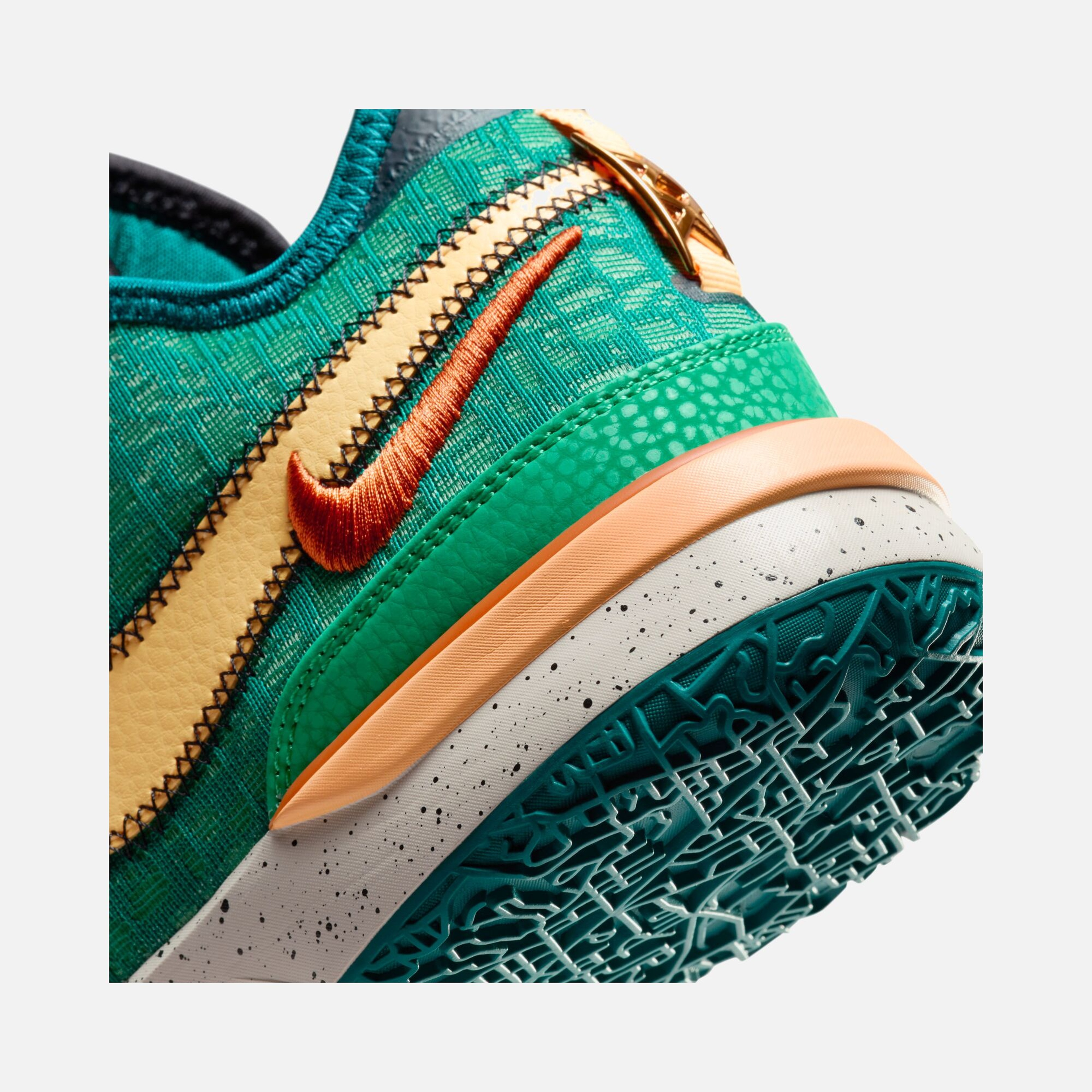 Nike LeBron James NXXT Gen Erkek Basketbol Ayakkabısı | Barçın