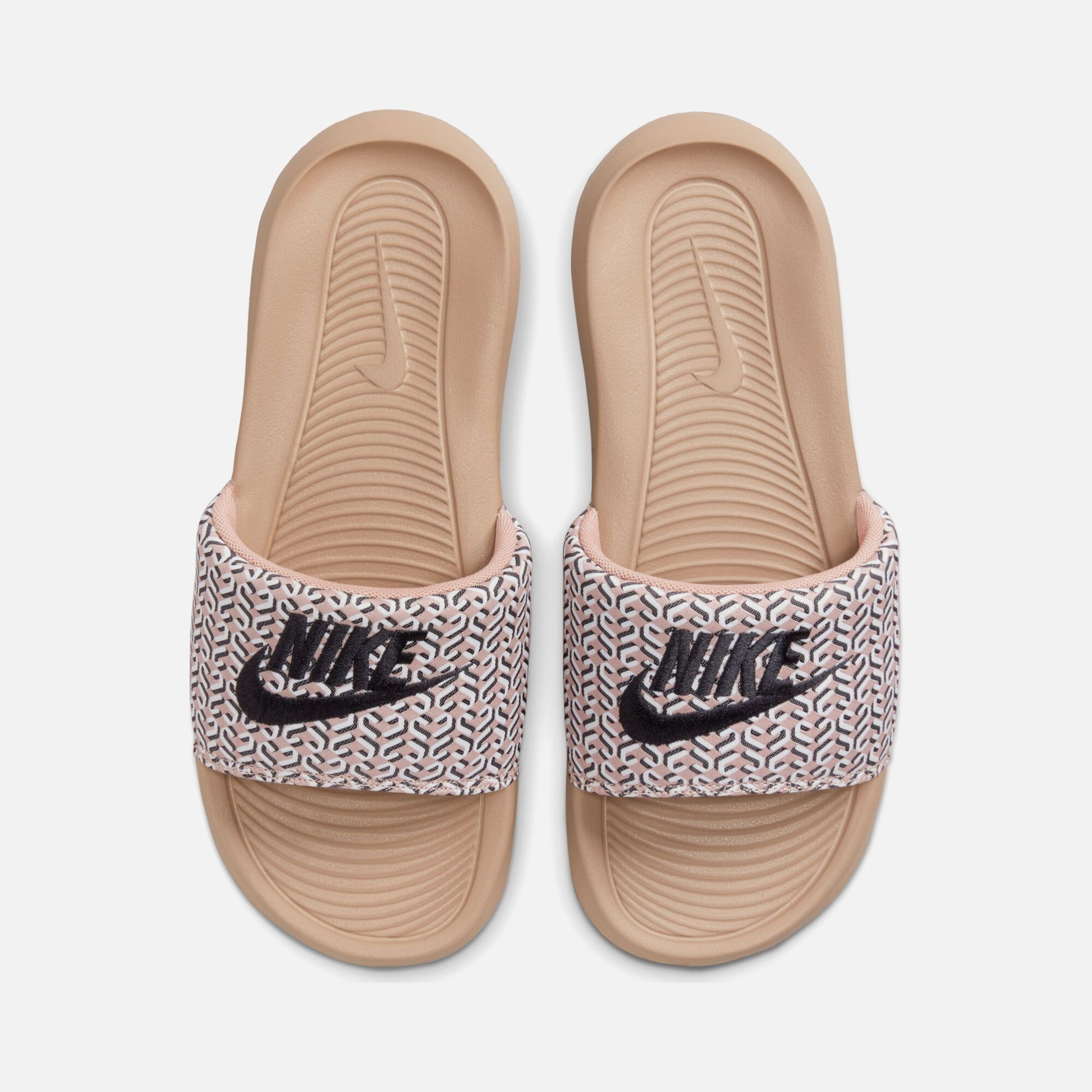 Nike Victori One ''Full Graphic Detail'' Kadın Terlik