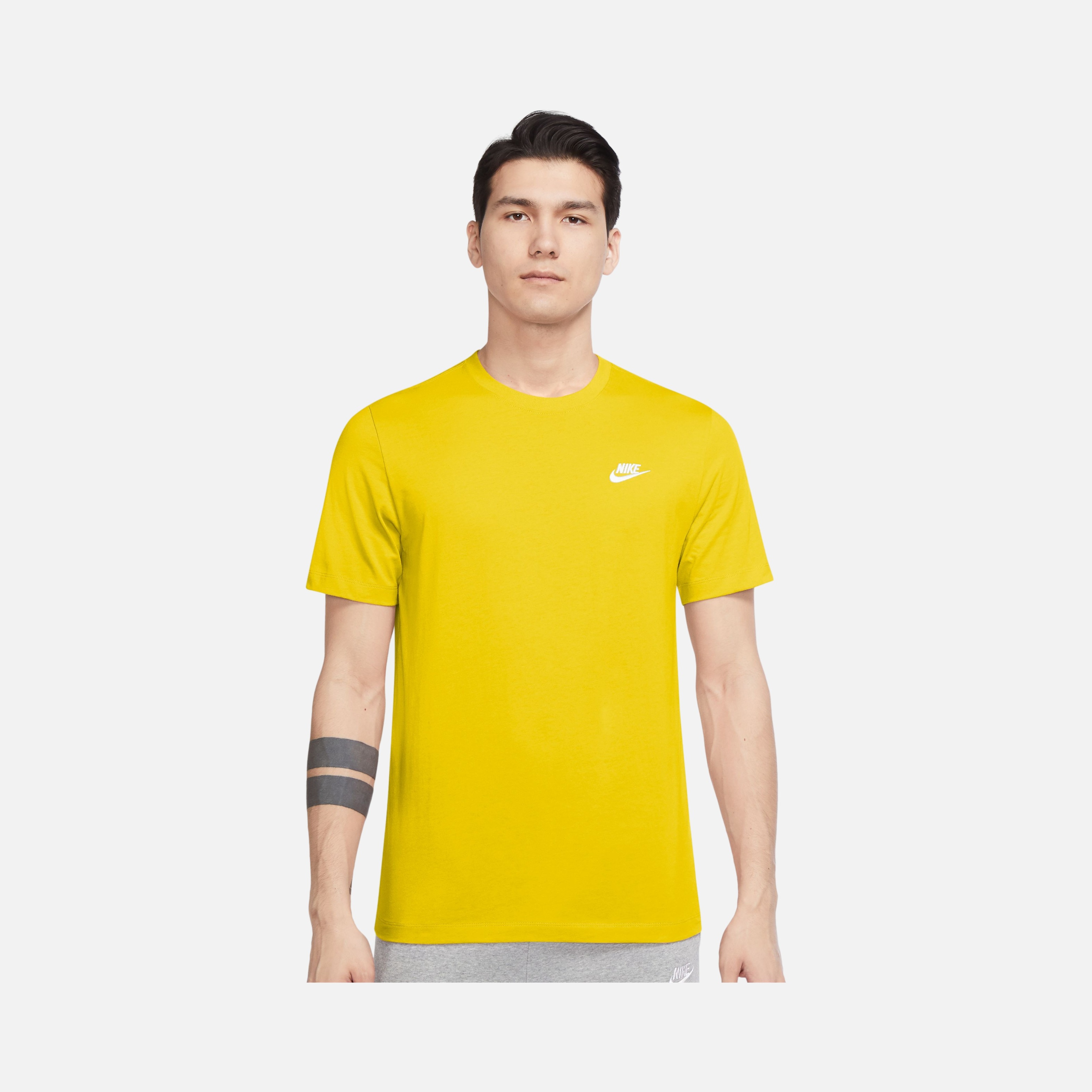 Nike Sportswear Club Short-Sleeve Erkek Tişört