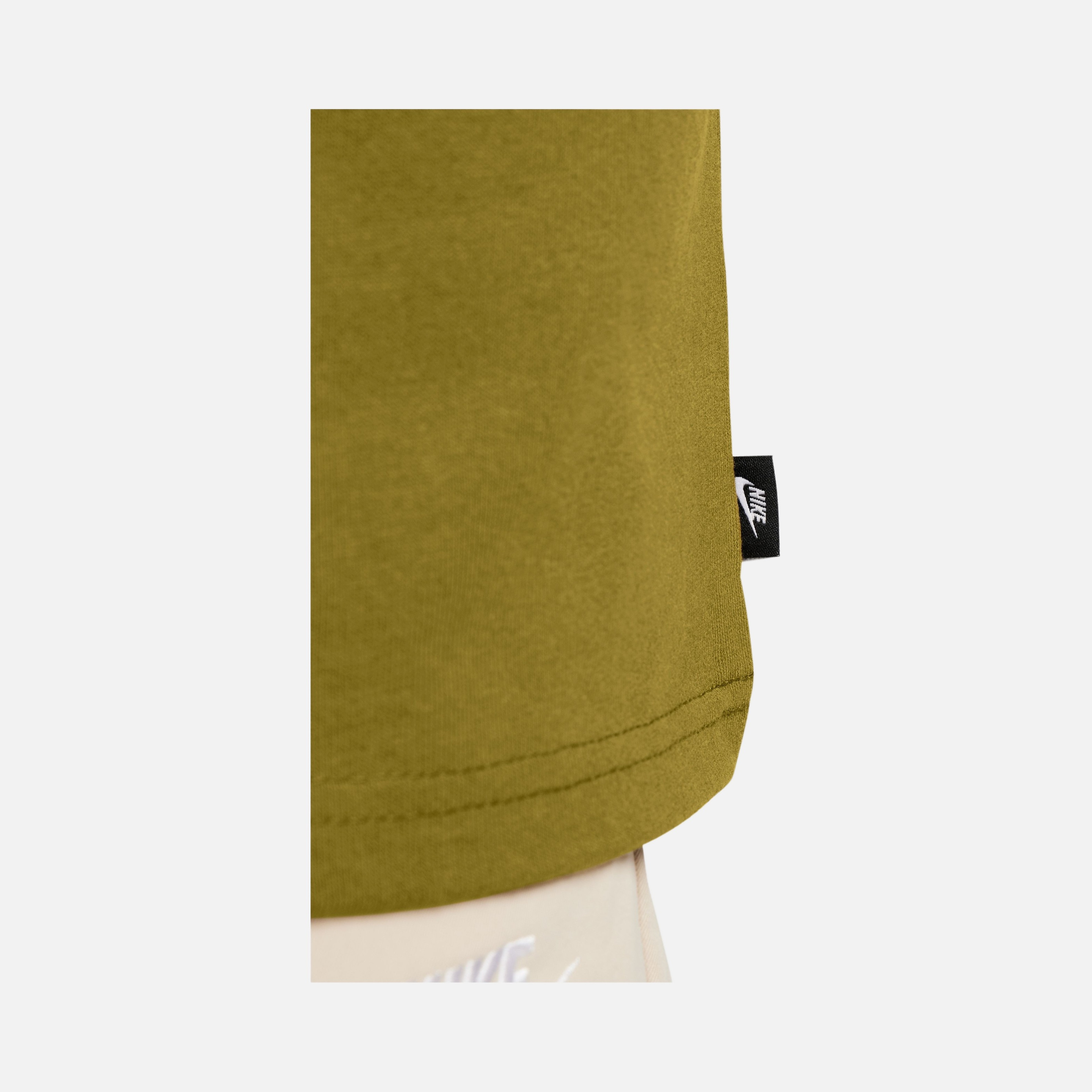 Nike Sportswear Premium Essentials Short-Sleeve Erkek Tişört