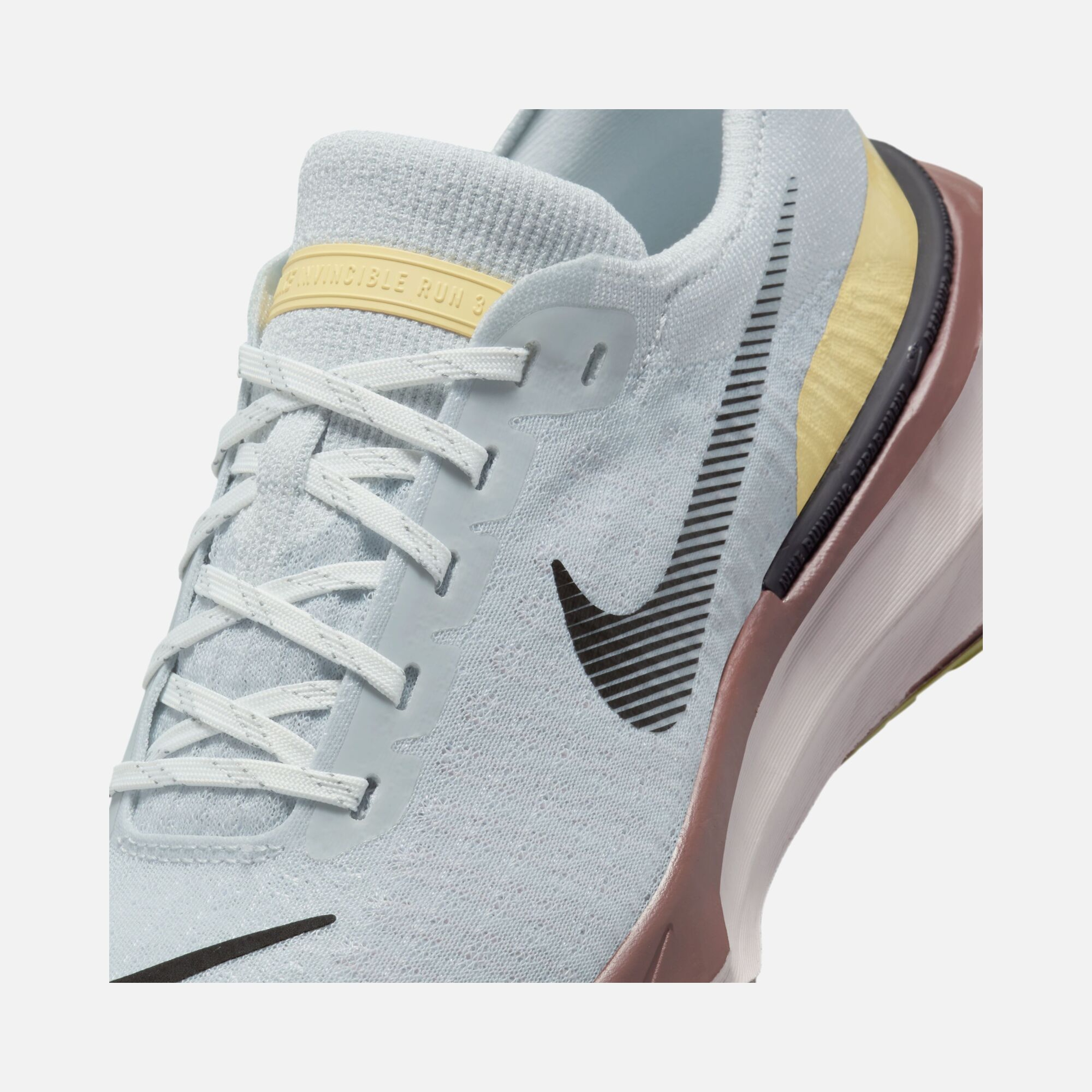 Nike ZoomX Invincible Run FlyKnit 3 Road Running Kadın Spor Ayakkabı