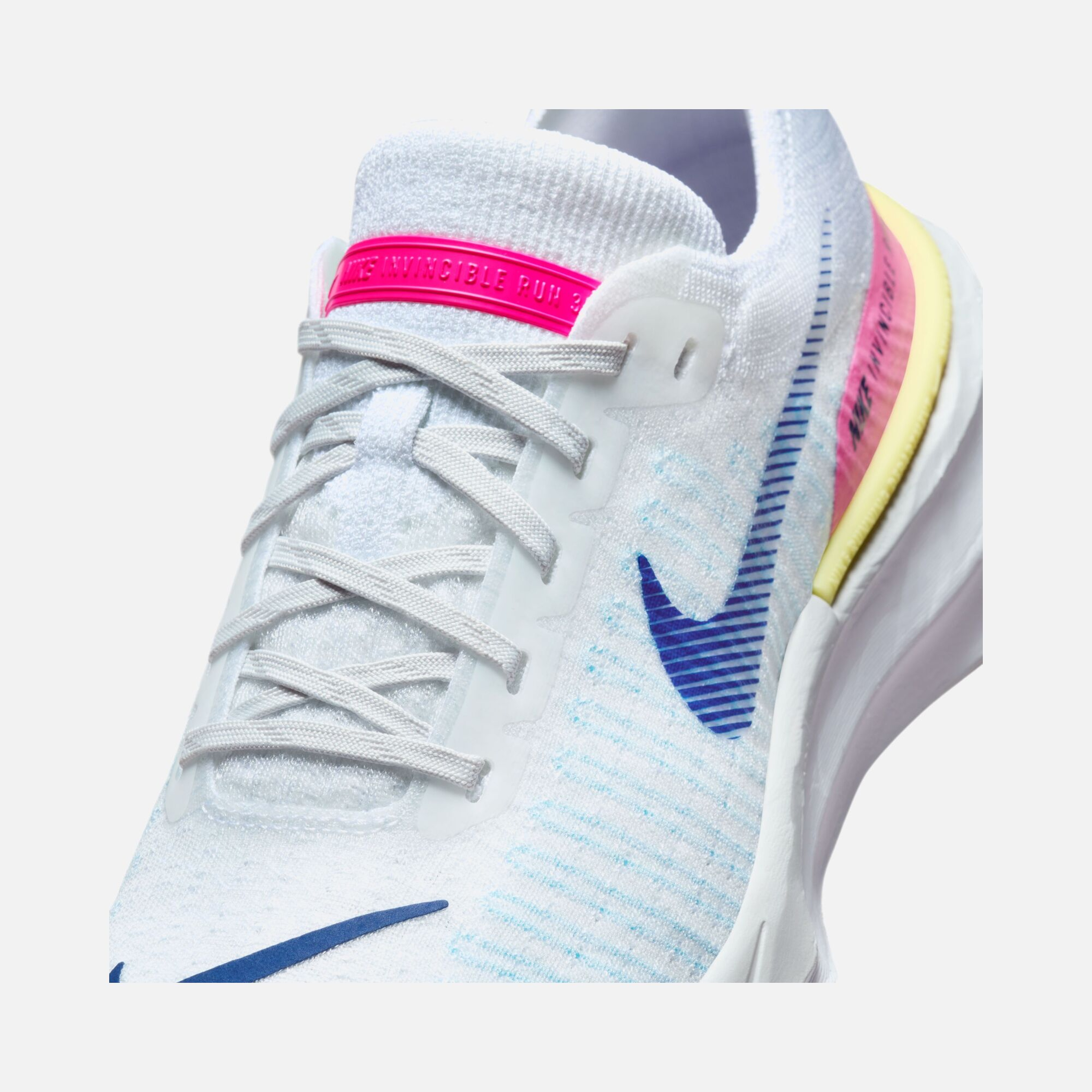 Nike ZoomX Invincible Run FlyKnit 3 Road Running Kadın Spor Ayakkabı