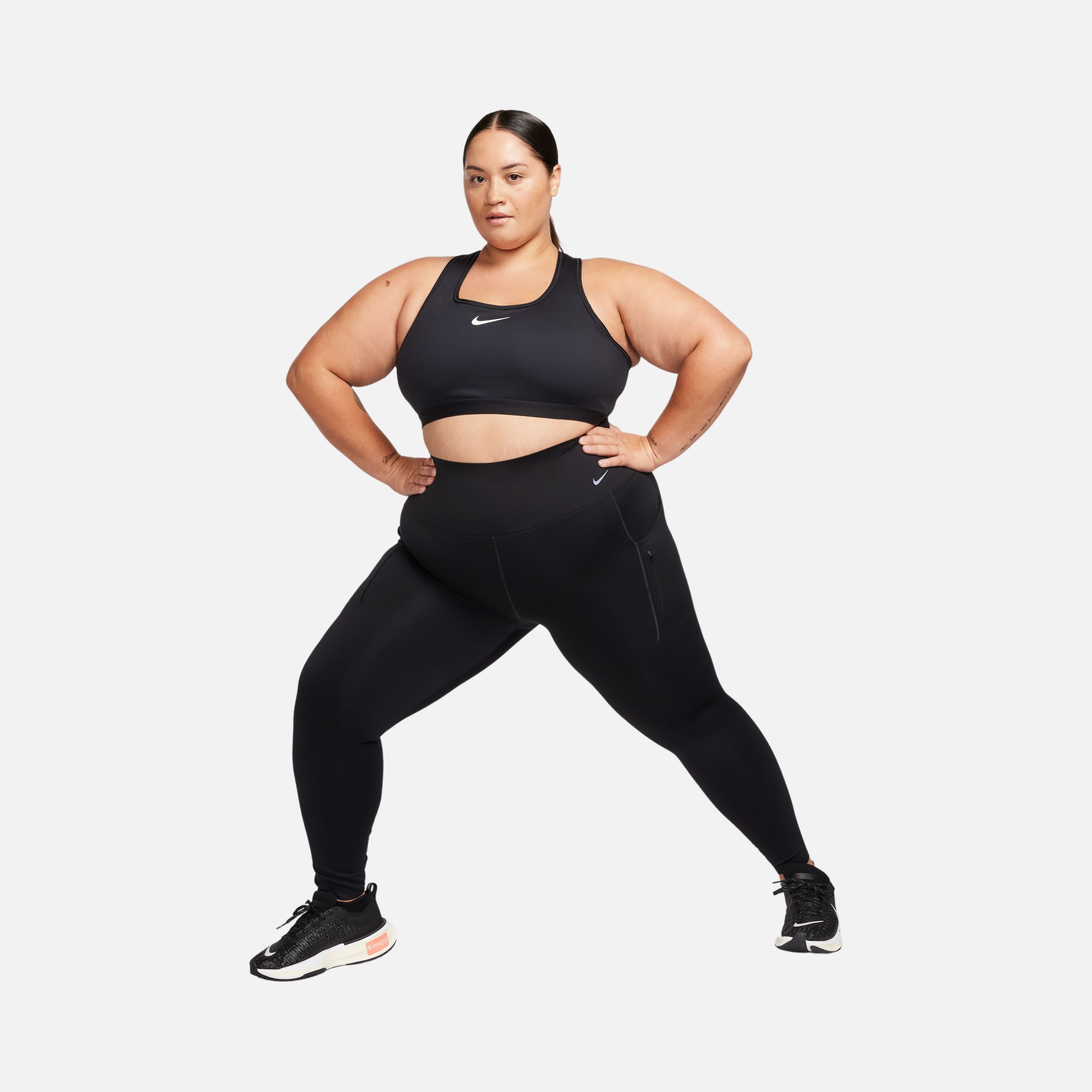 Nike Swoosh High-Support Non-Padded Adjustable Training Kadın Bra