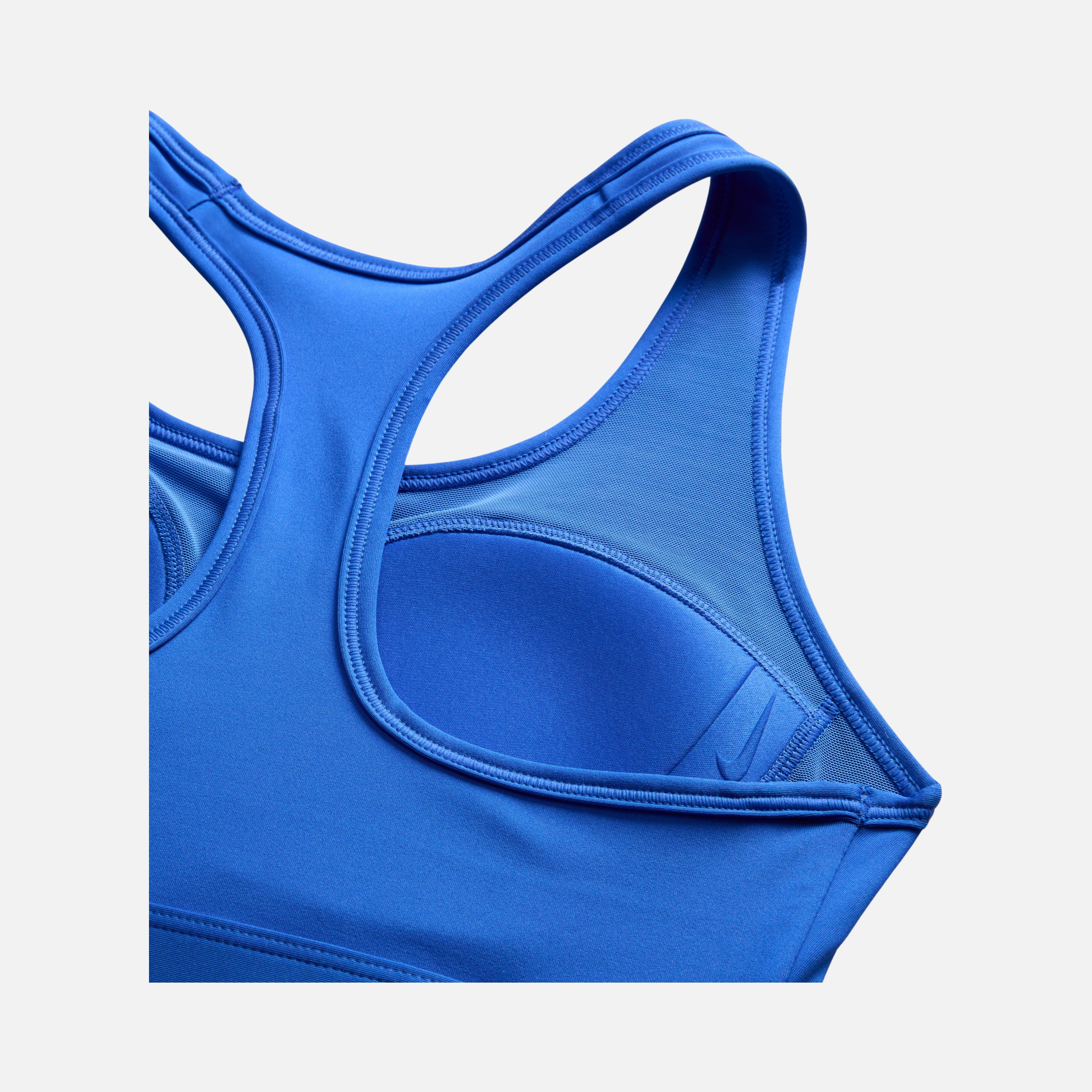 Nike Swoosh Medium Support Padded Training Kadın Bra