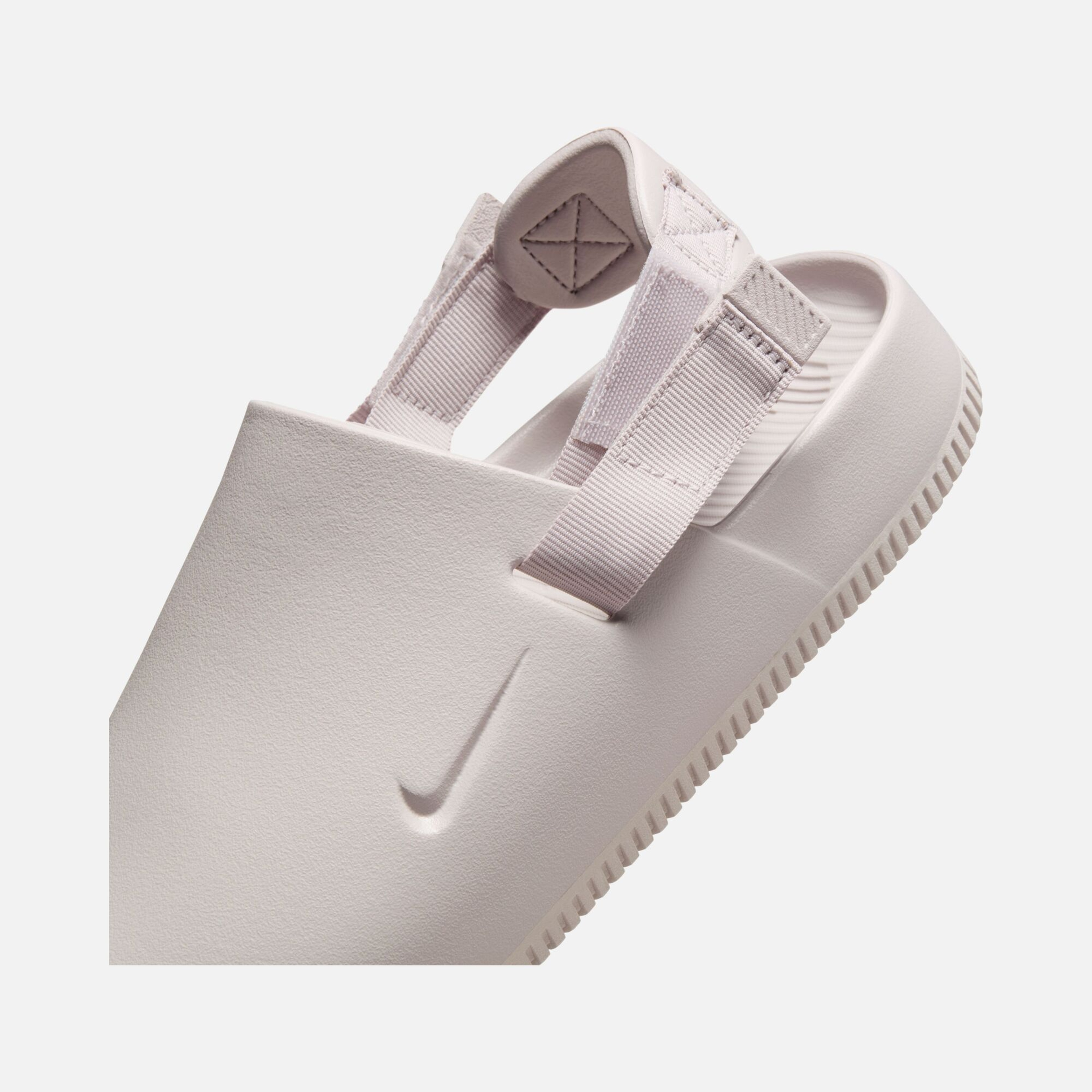 Nike Calm ''Toe Part Closed'' Kadın Terlik