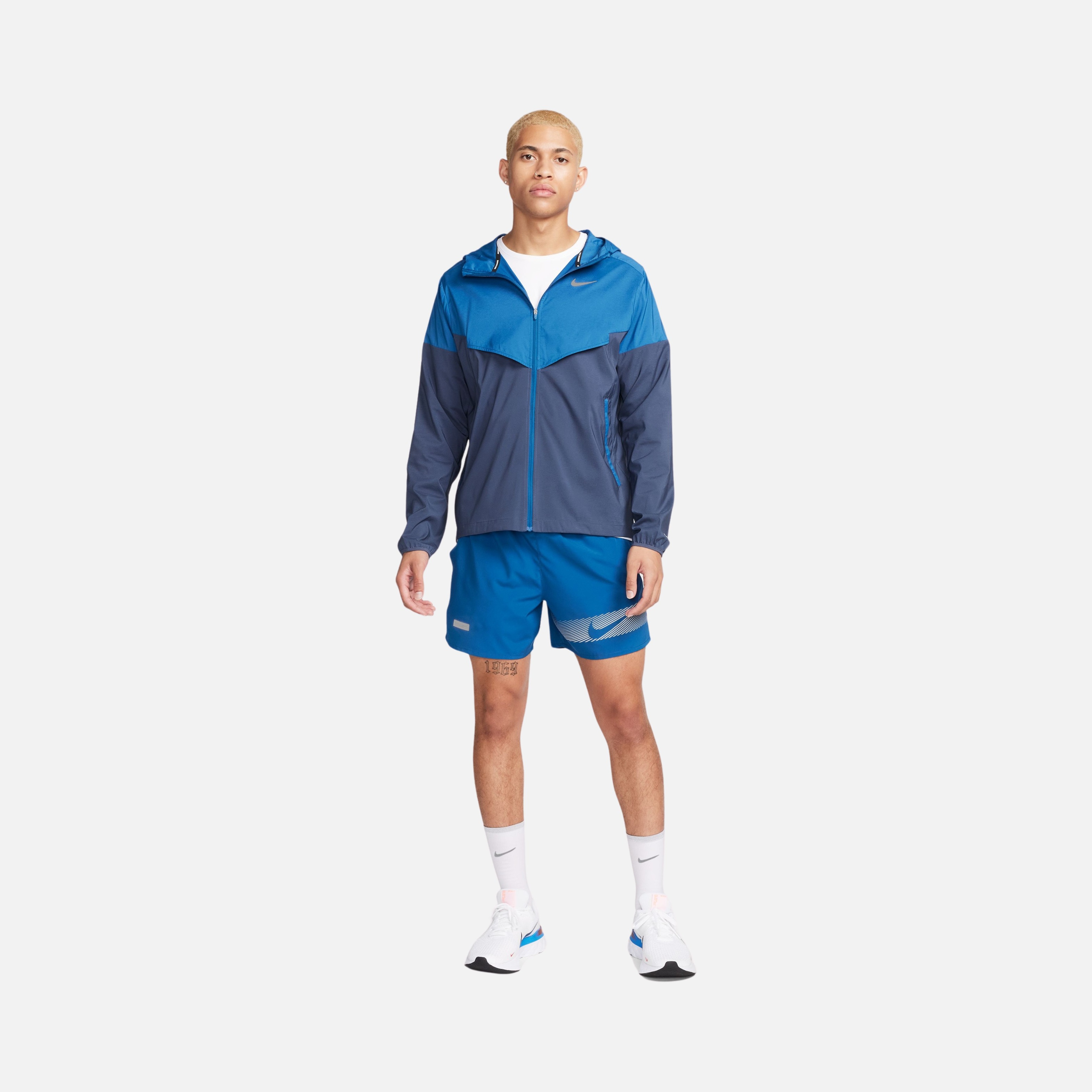 Nike Impossibly Light Windrunner Repel Lined Recoverable Running Full-Zip Hoodie Erkek Ceket