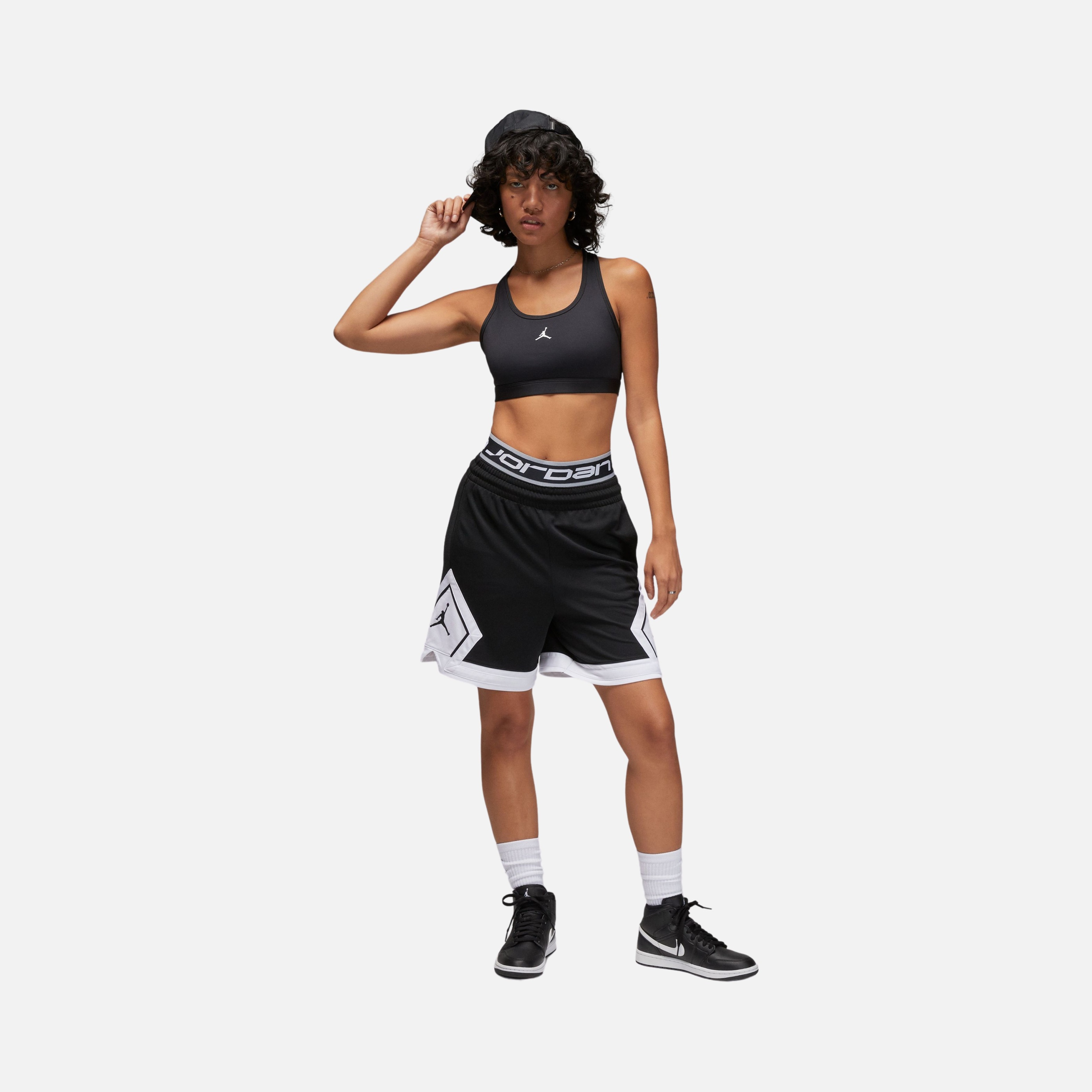 Nike Jordan Sport Medium-Support Padded Jumpman Training Kadın Bra