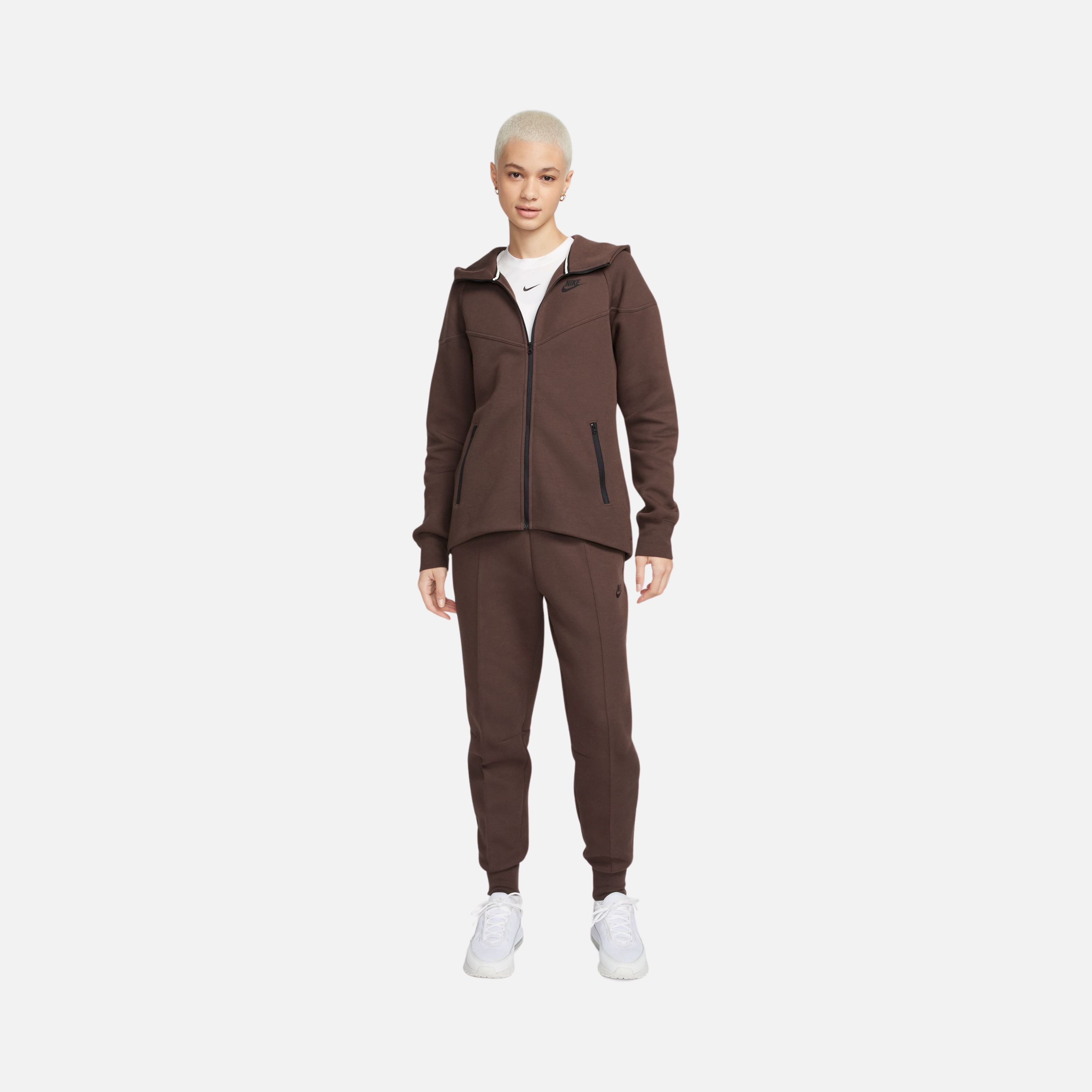 Nike Sportswear Tech Fleece Mid-Rise Kadın Eşofman Altı