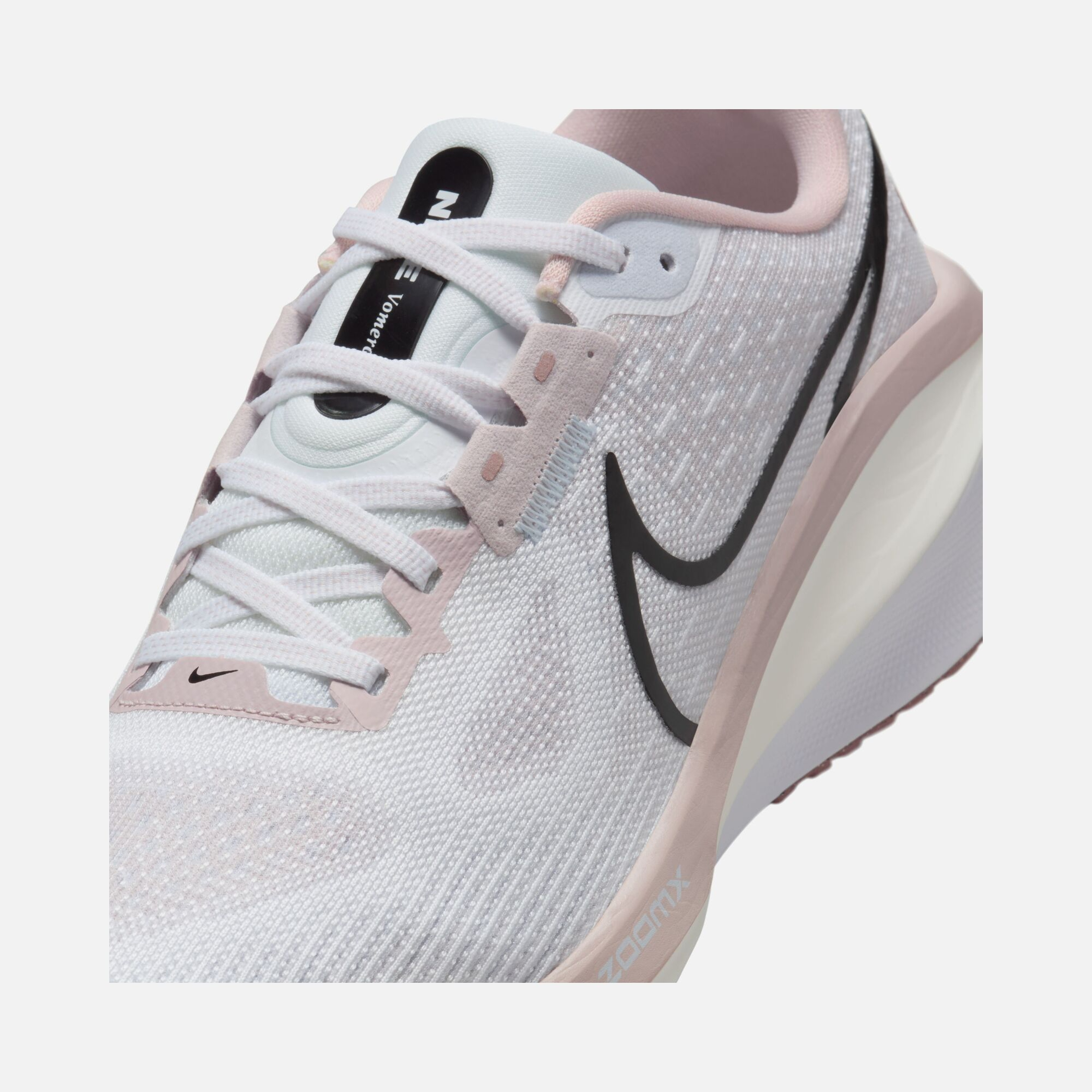 Nike Vomero 17 Road Running Kadın Spor Ayakkabı