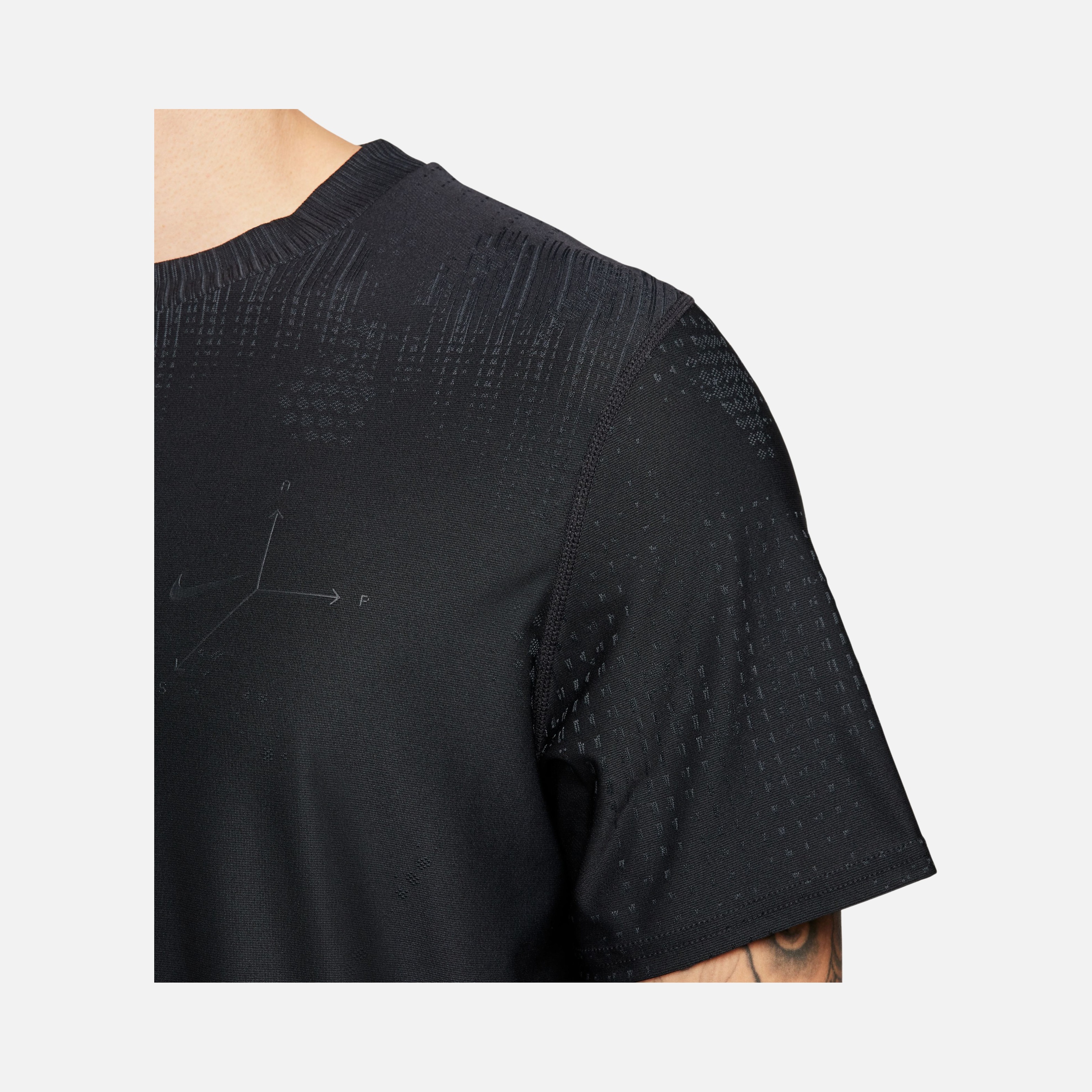 Nike Dri-Fit ADV Axis Performance System Versatile Training Short-Sleeve Erkek Tişört