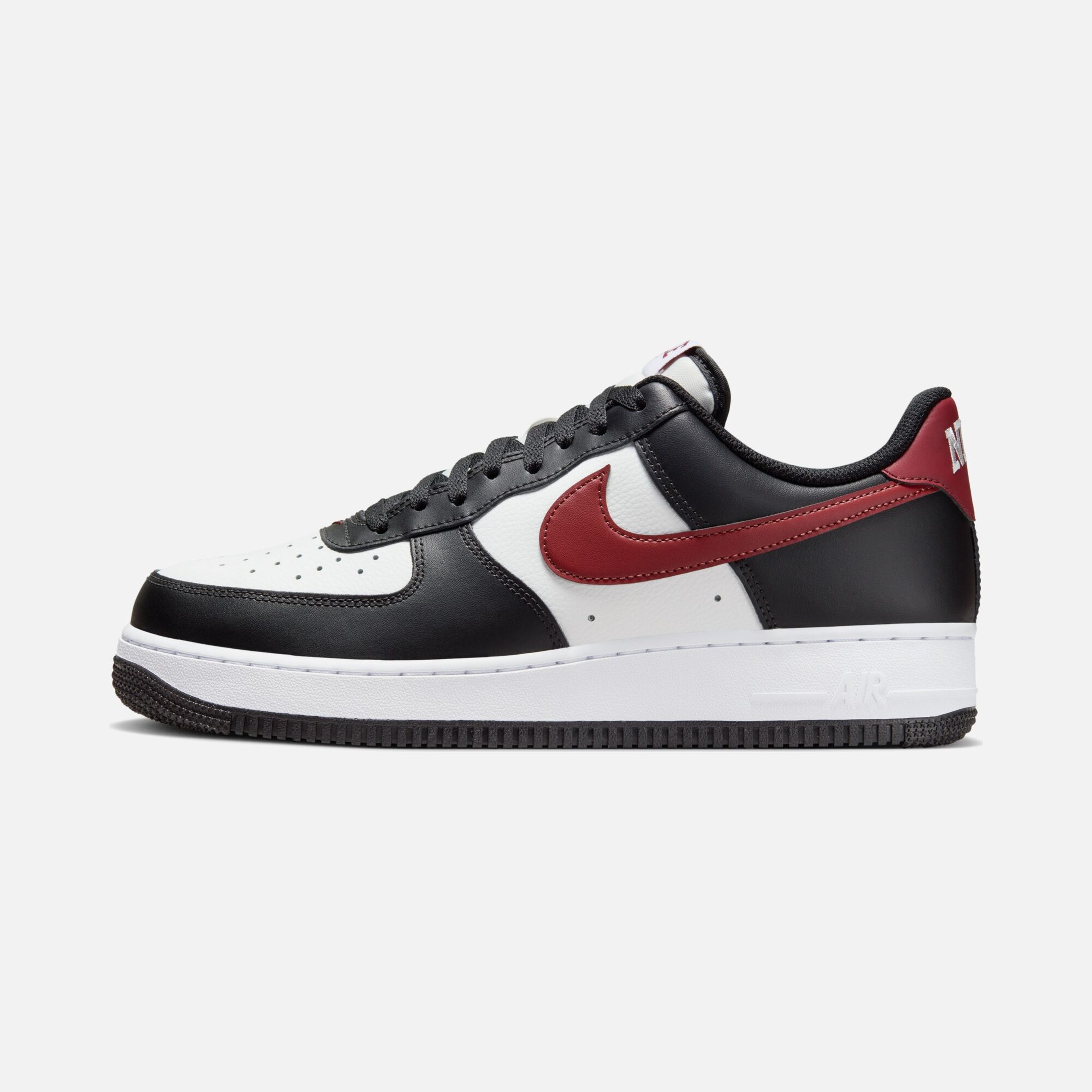 Nike Air Force 1 '07 '24 Erkek Spor Ayakkabı