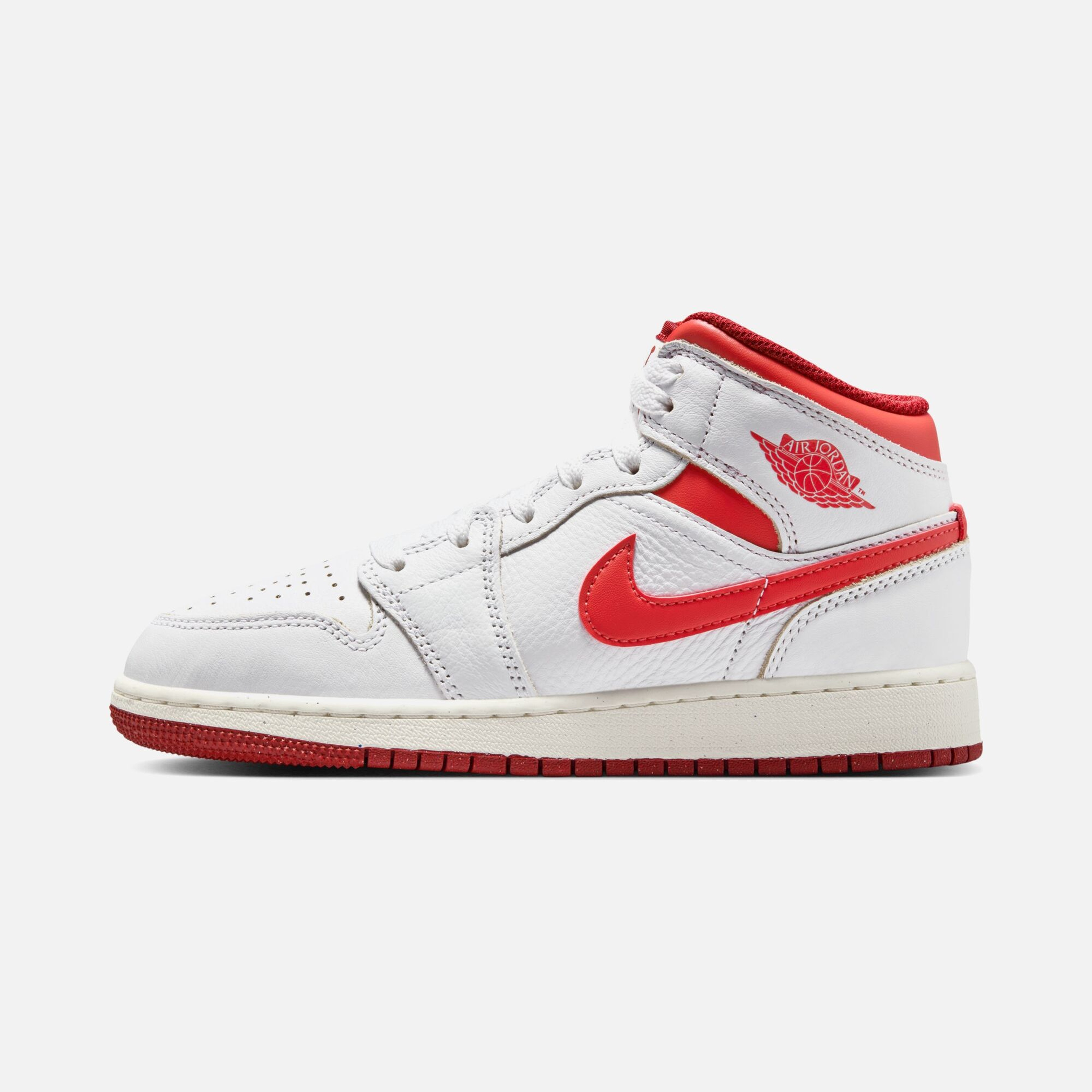 Nike Air Jordan 1 Mid SE ''White Dune Red'' (GS) Spor Ayakkabı