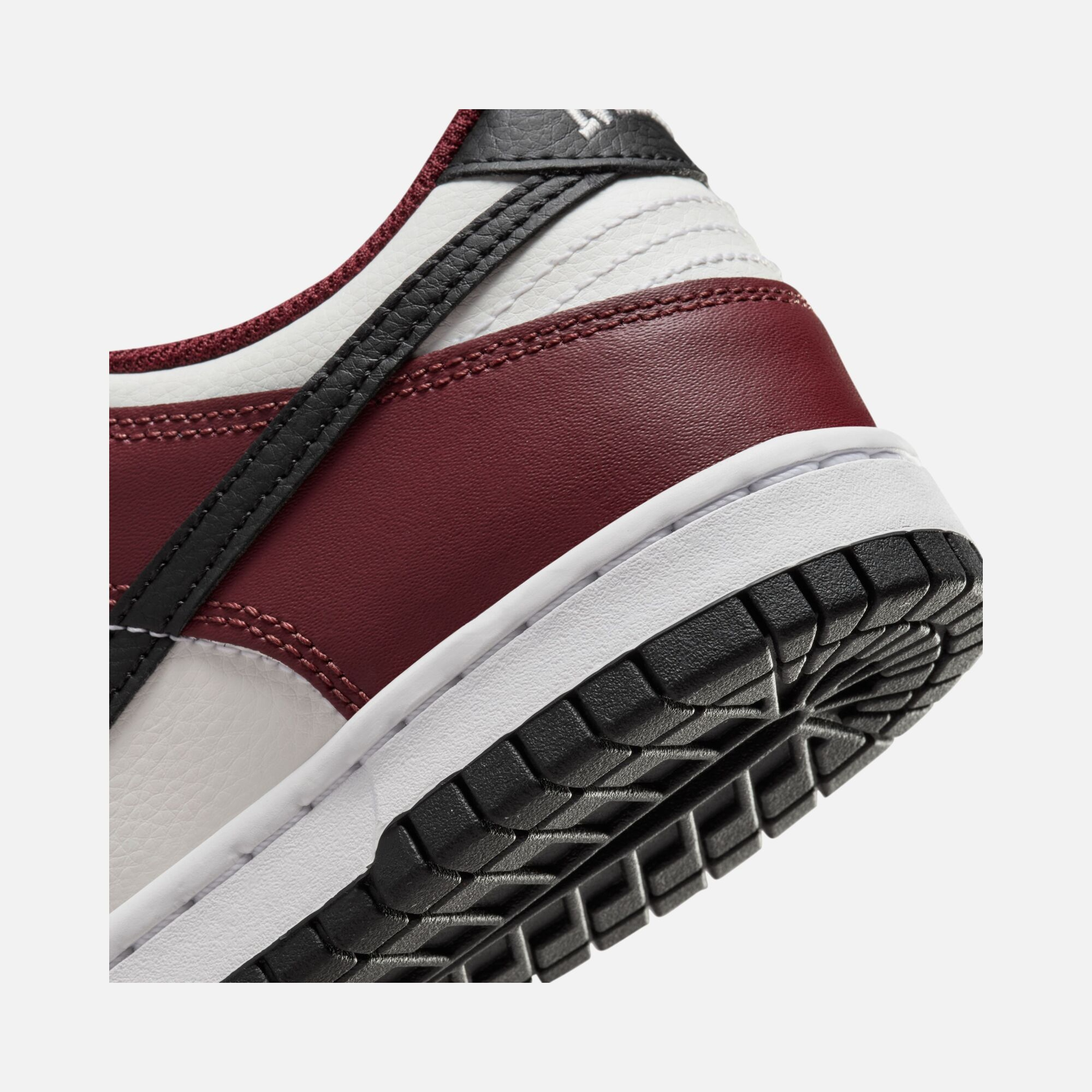 Nike Dunk Low SS24 (GS) Spor Ayakkabı