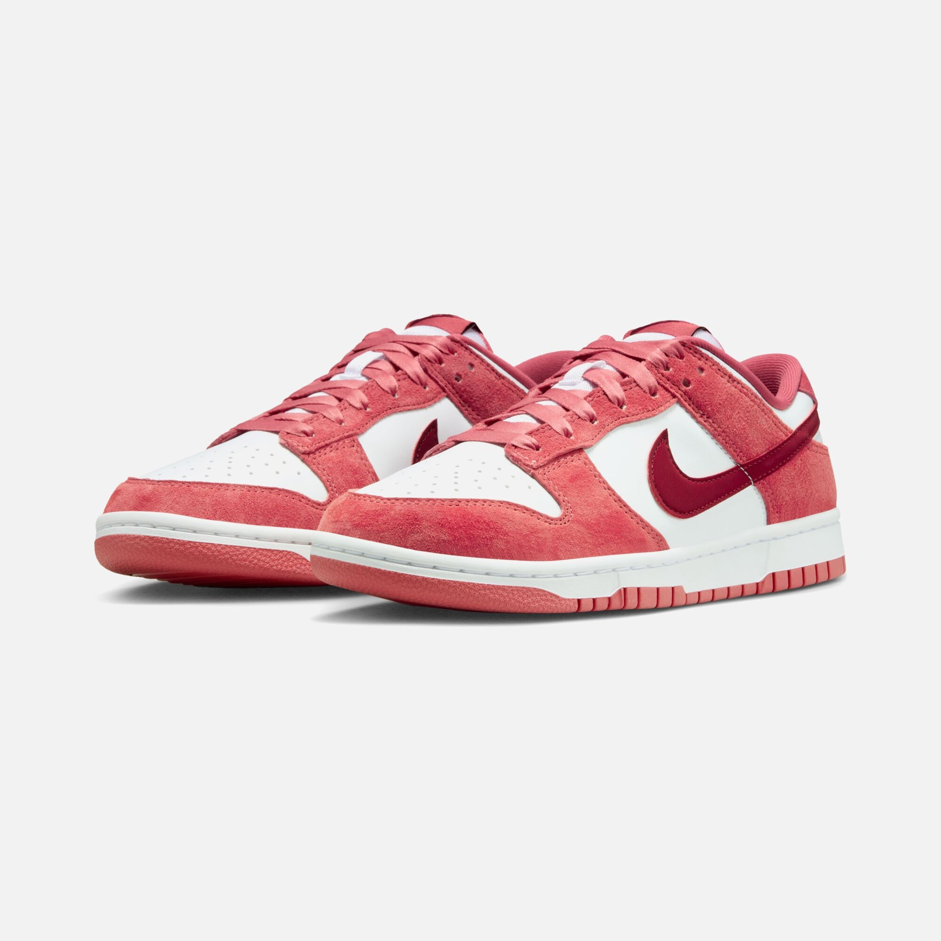 Nike Dunk Low Valentine's Day ''Adobe'' Kadın Spor Ayakkabı
