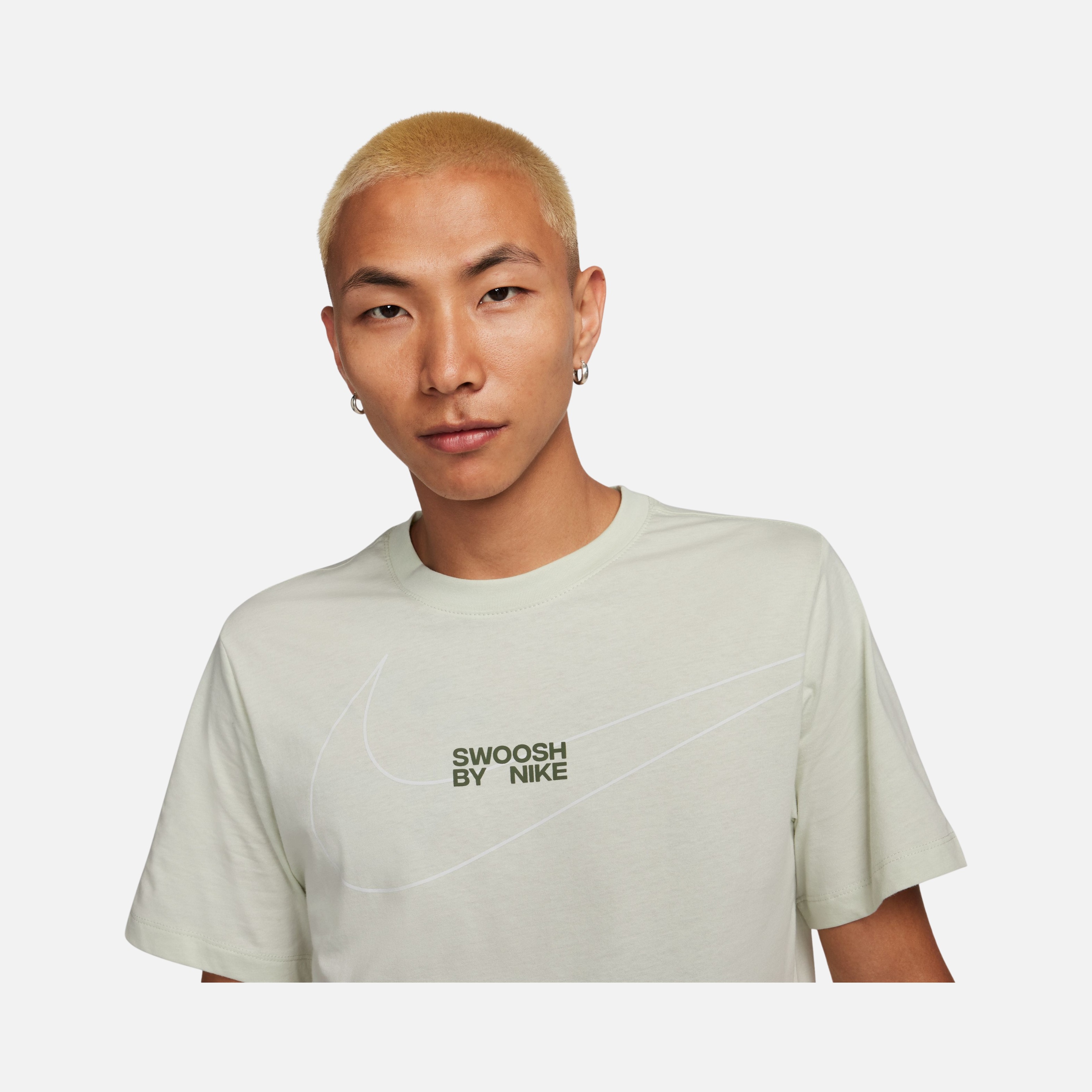 Nike Sportswear Big Swoosh Graphic Short-Sleeve Erkek Tişört