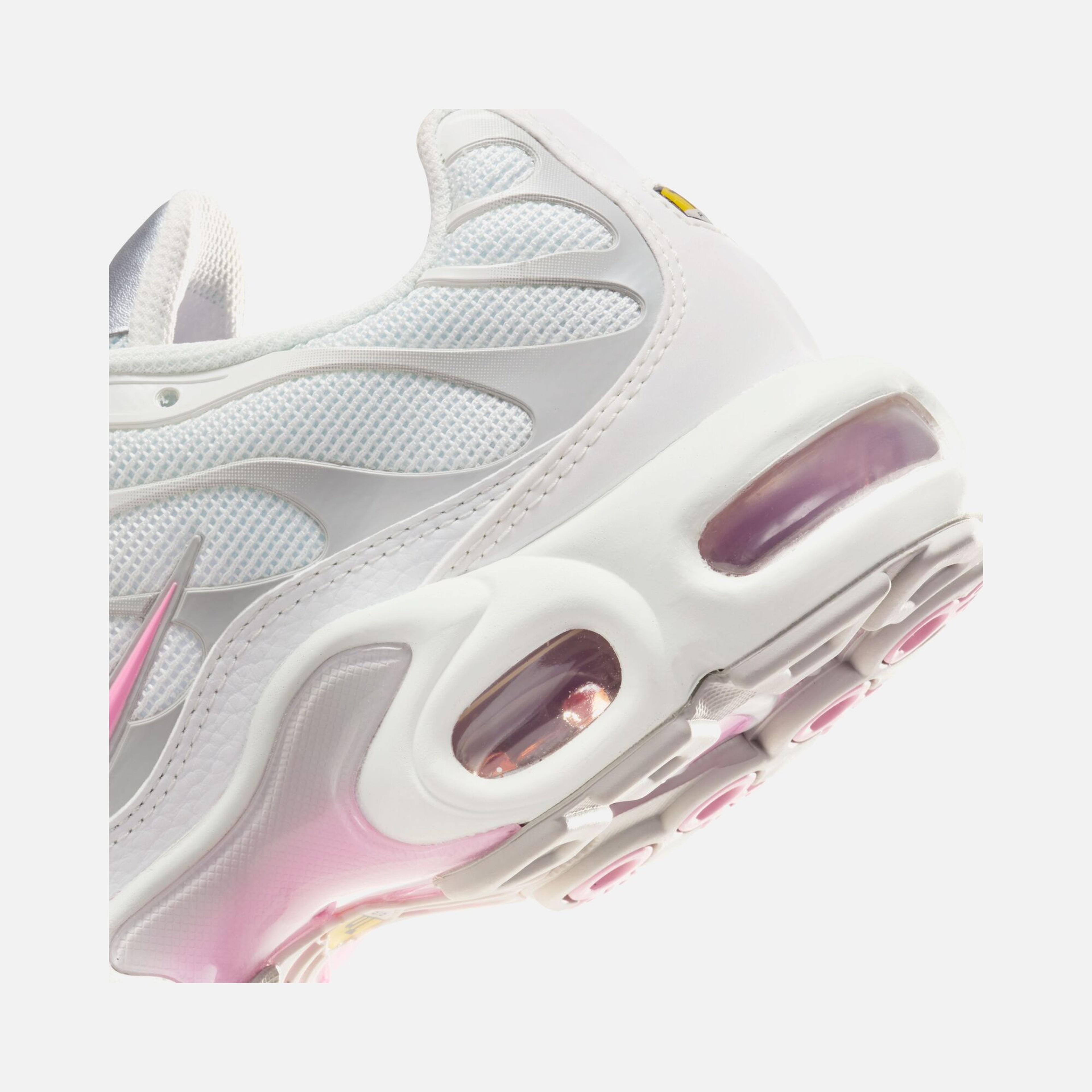 Nike Air Max Plus ''Pink Rise'' Kadın Spor Ayakkabı