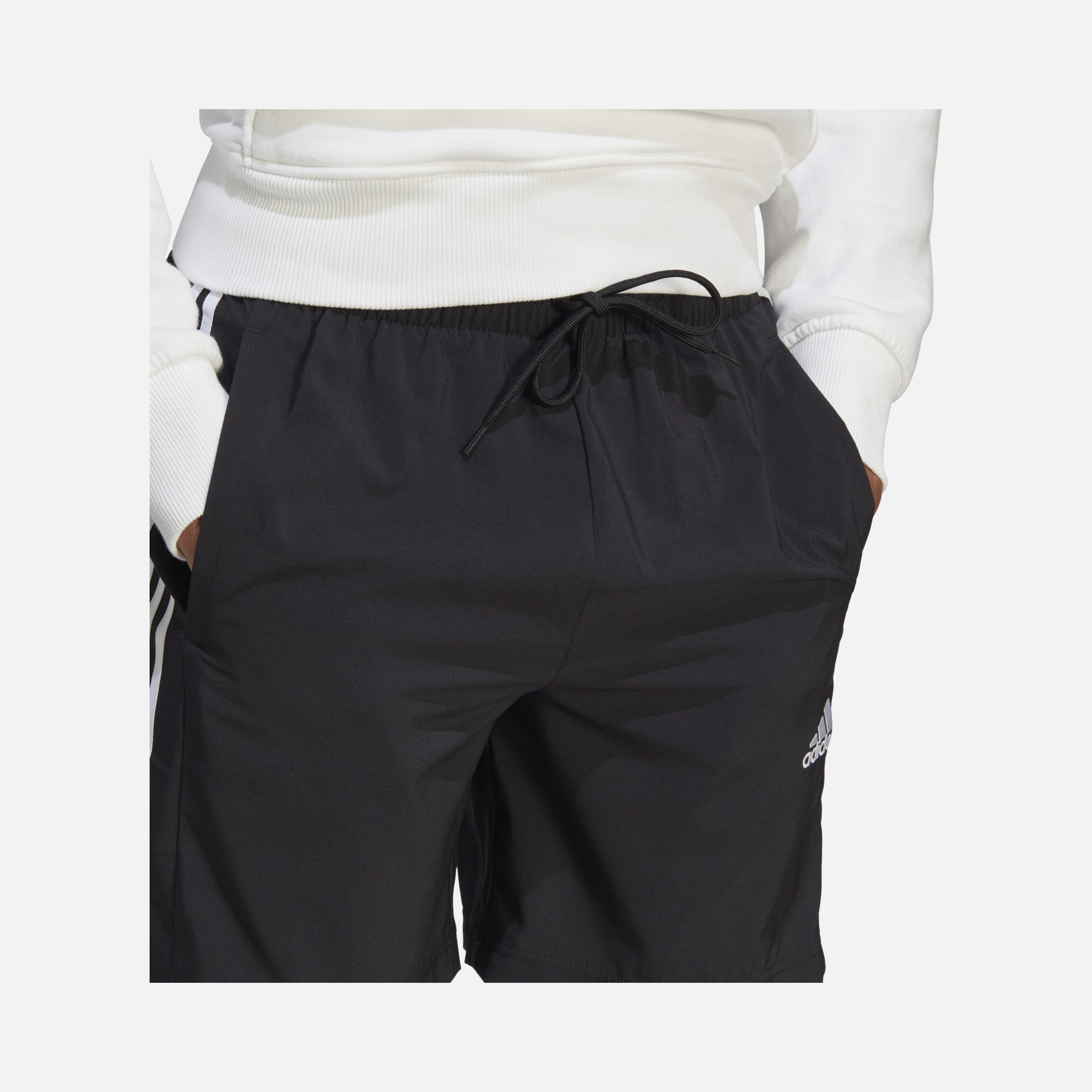 adidas Aeroready Essentials Chelsea 3-Stripes Erkek Şort | Barçın