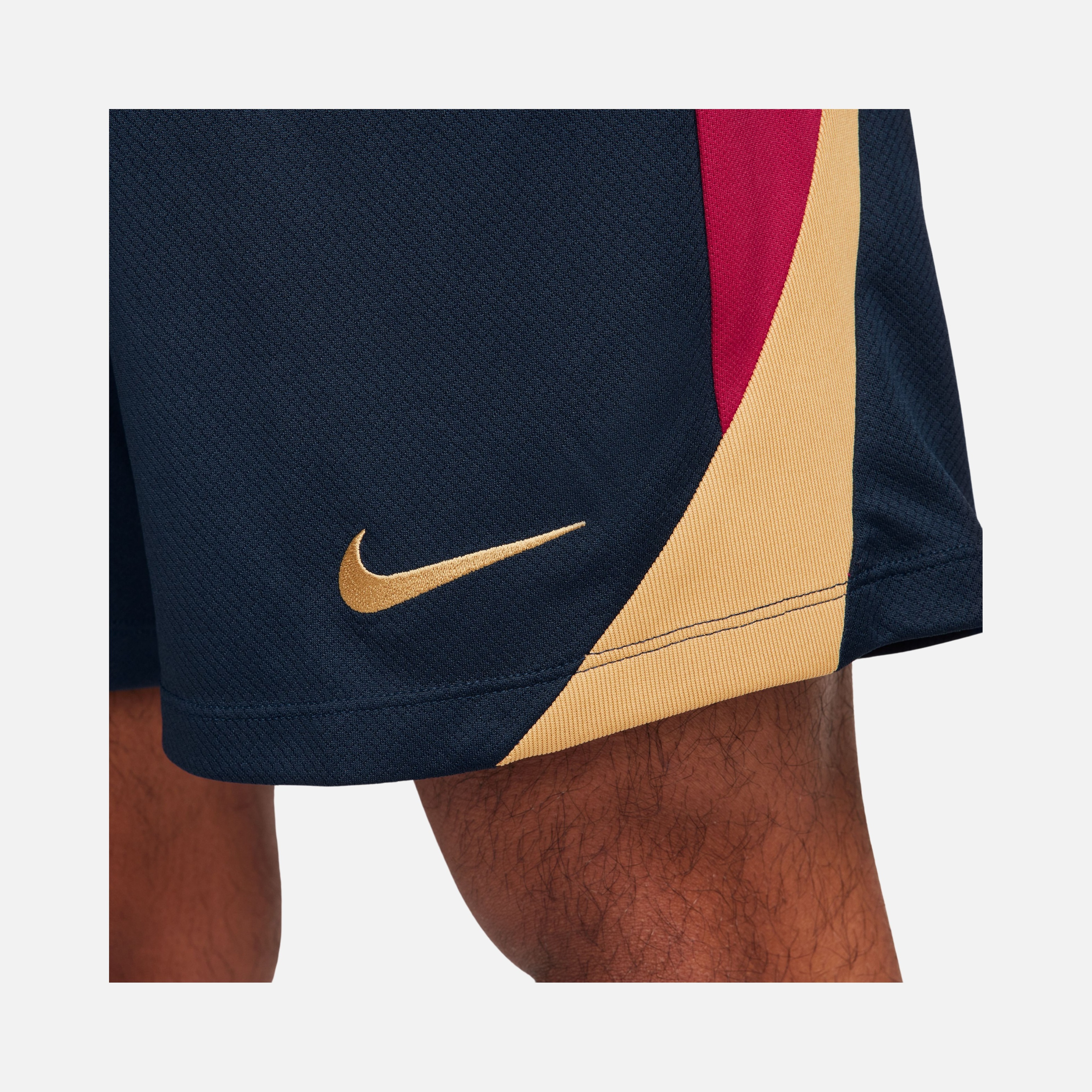 Nike FC Barcelona Strike Dri-Fit Football Erkek Şort