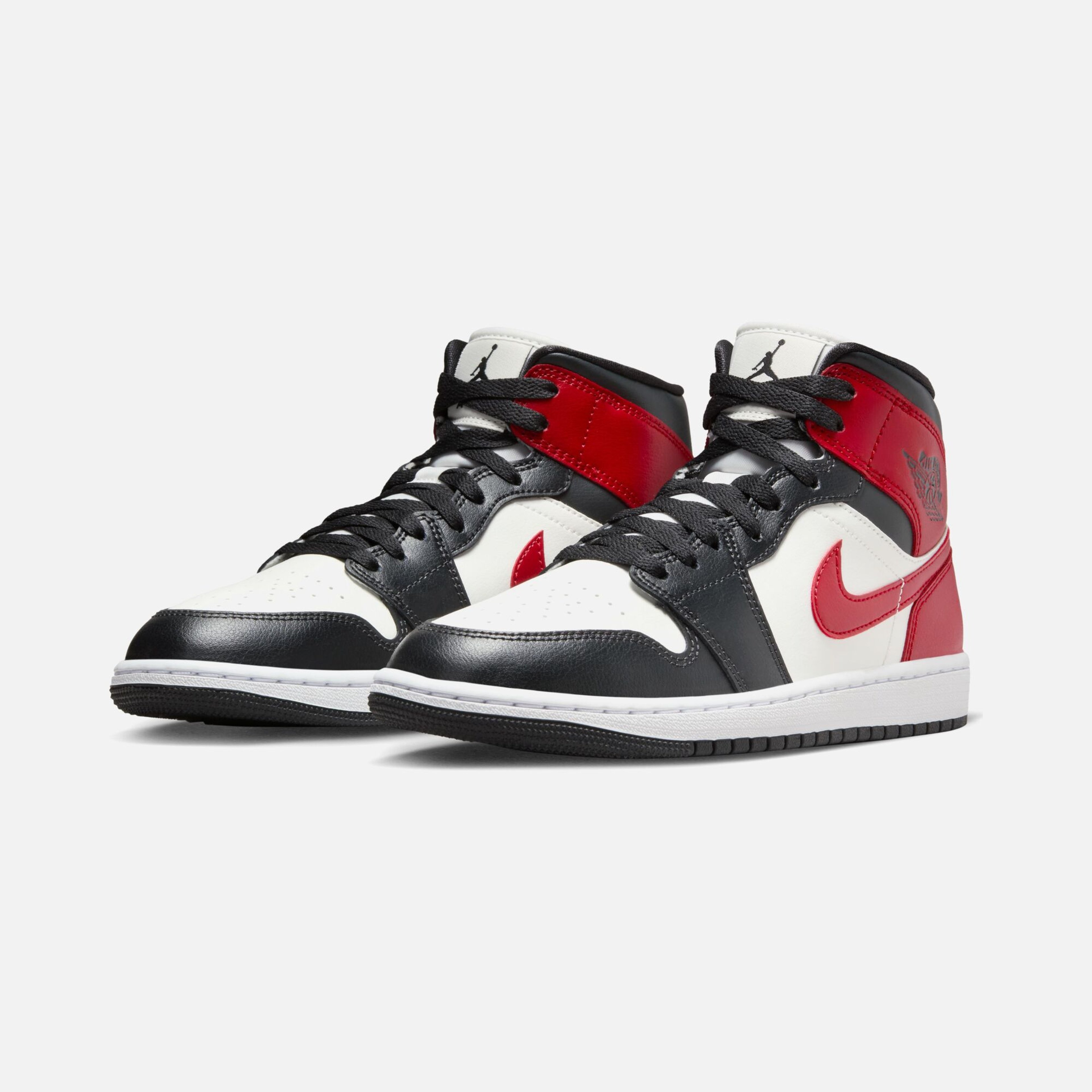 Nike Air Jordan 1 Mid Kadın Spor Ayakkabı