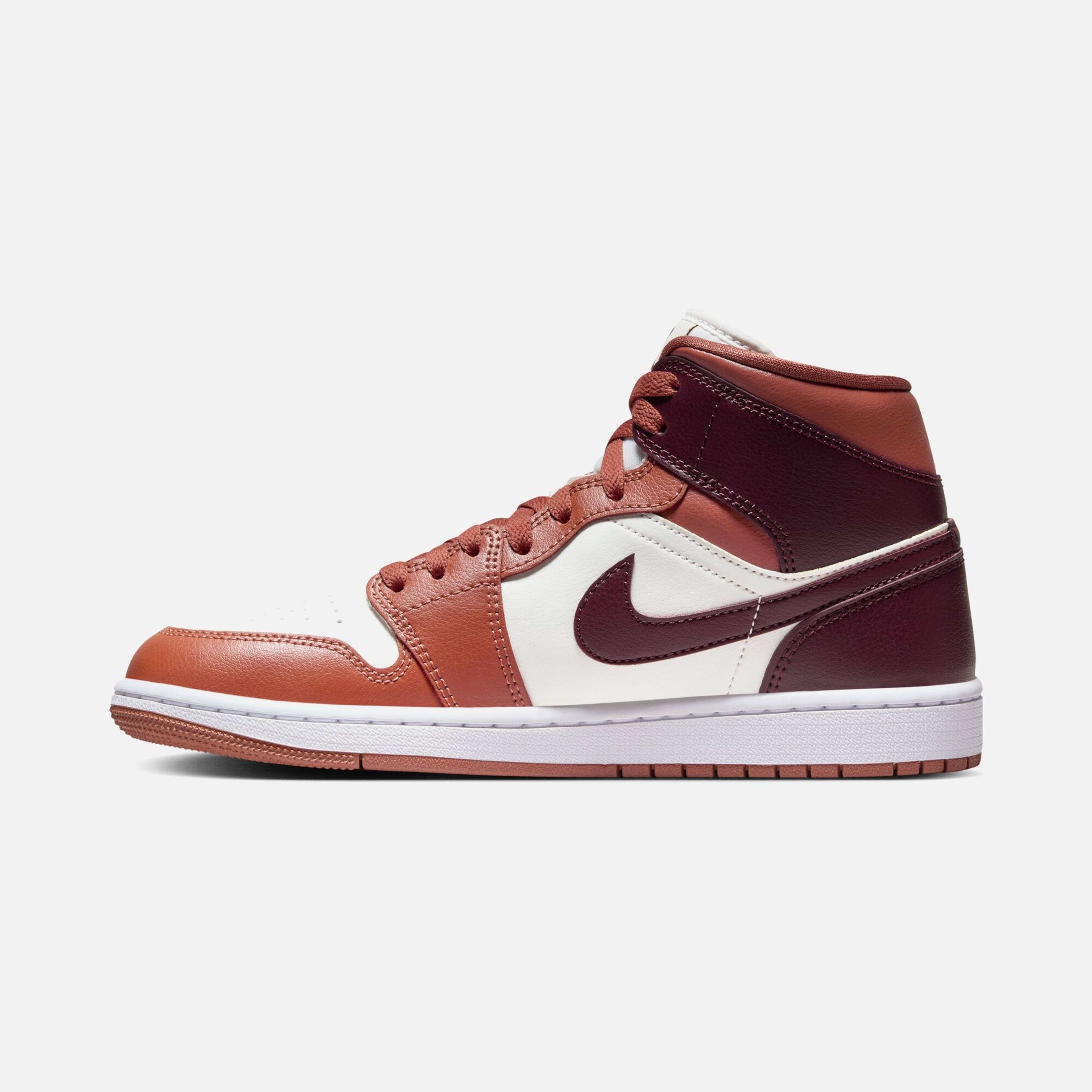 Nike Air Jordan 1 Mid Kadın Spor Ayakkabı