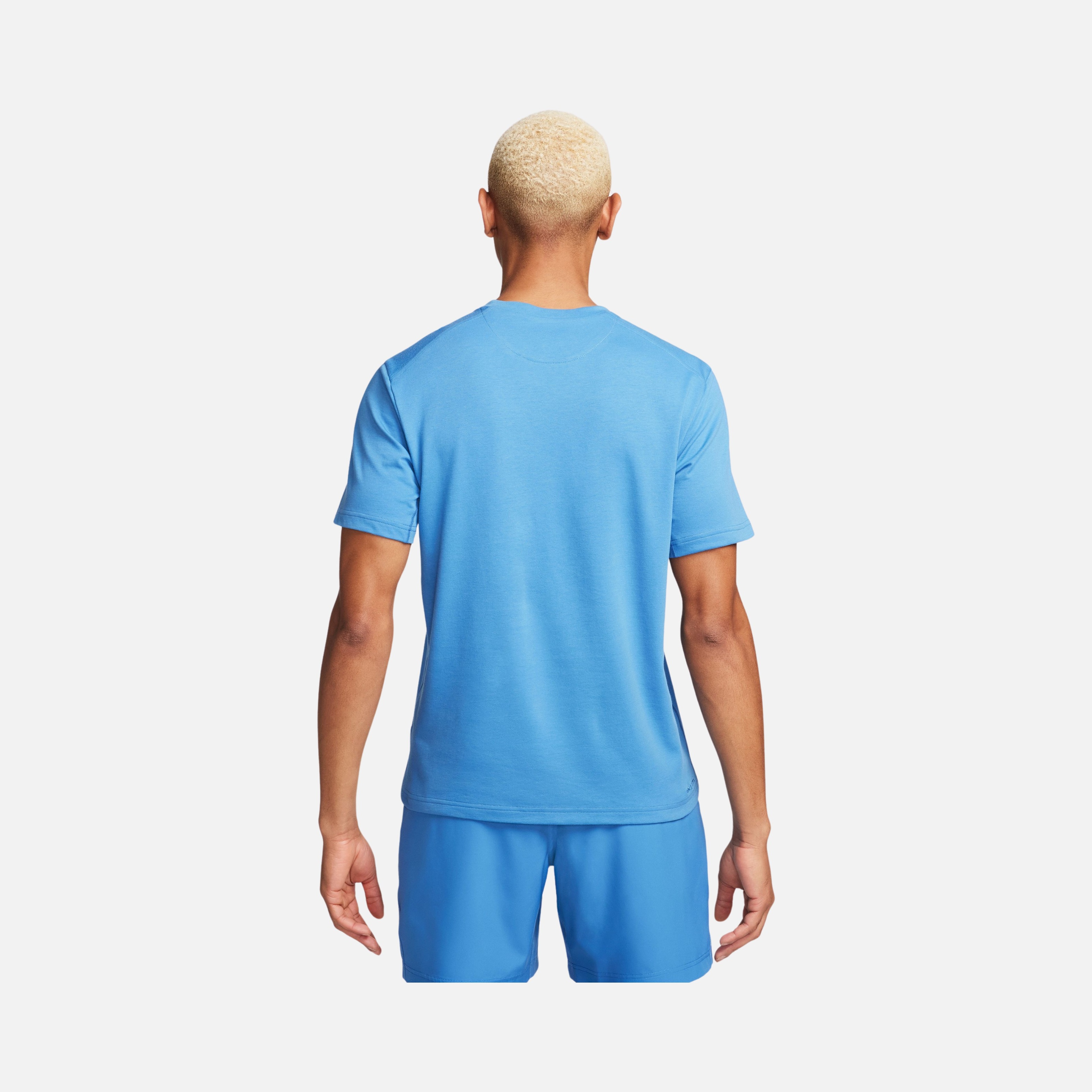 Nike Dri-Fit Primary Statement Versatile Fitness Training Short-Sleeve Erkek Tişört