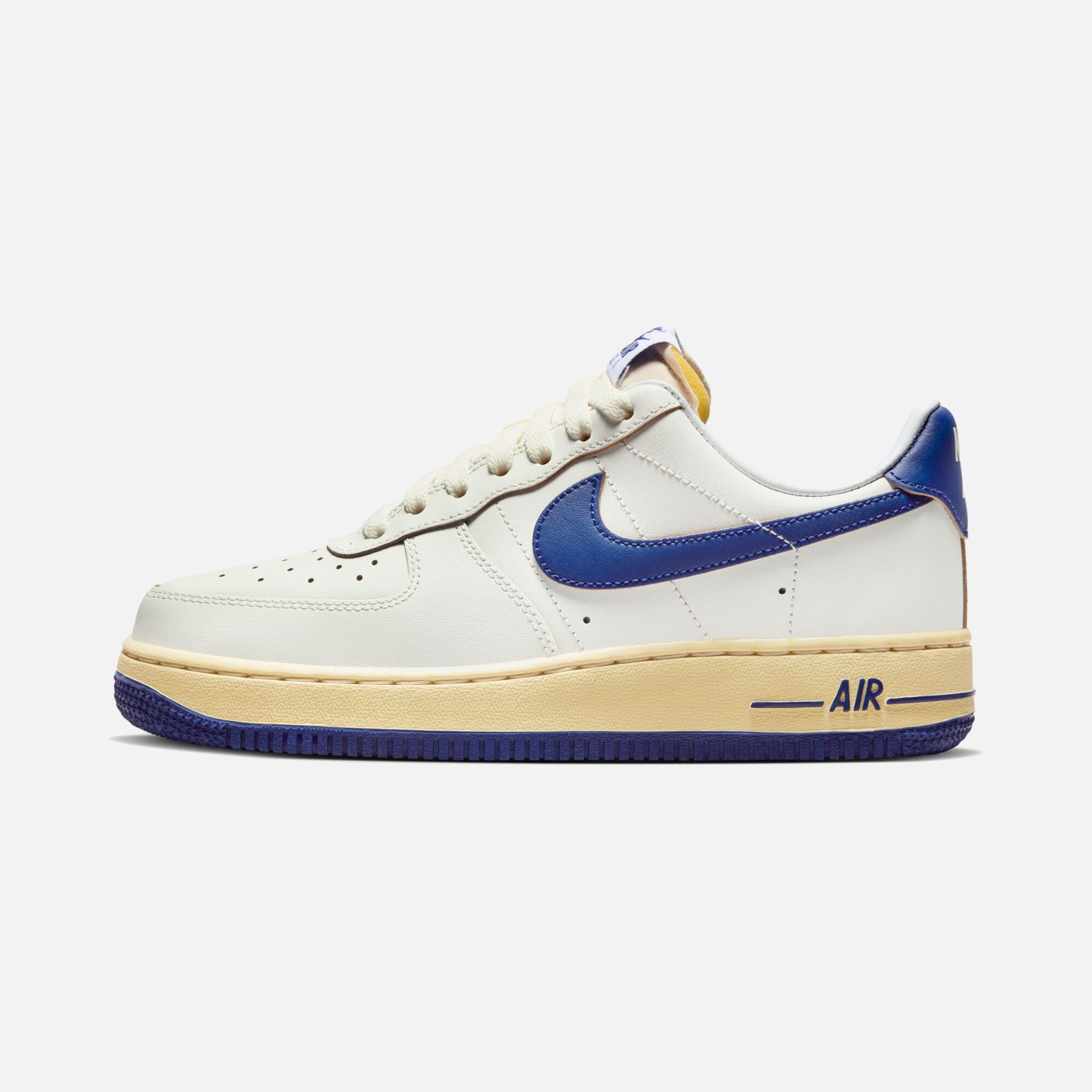 Nike Air Force 1 '07 ''Light Foam on Tongue & Aged Neutral Palette'' Kadın Spor Ayakkabı