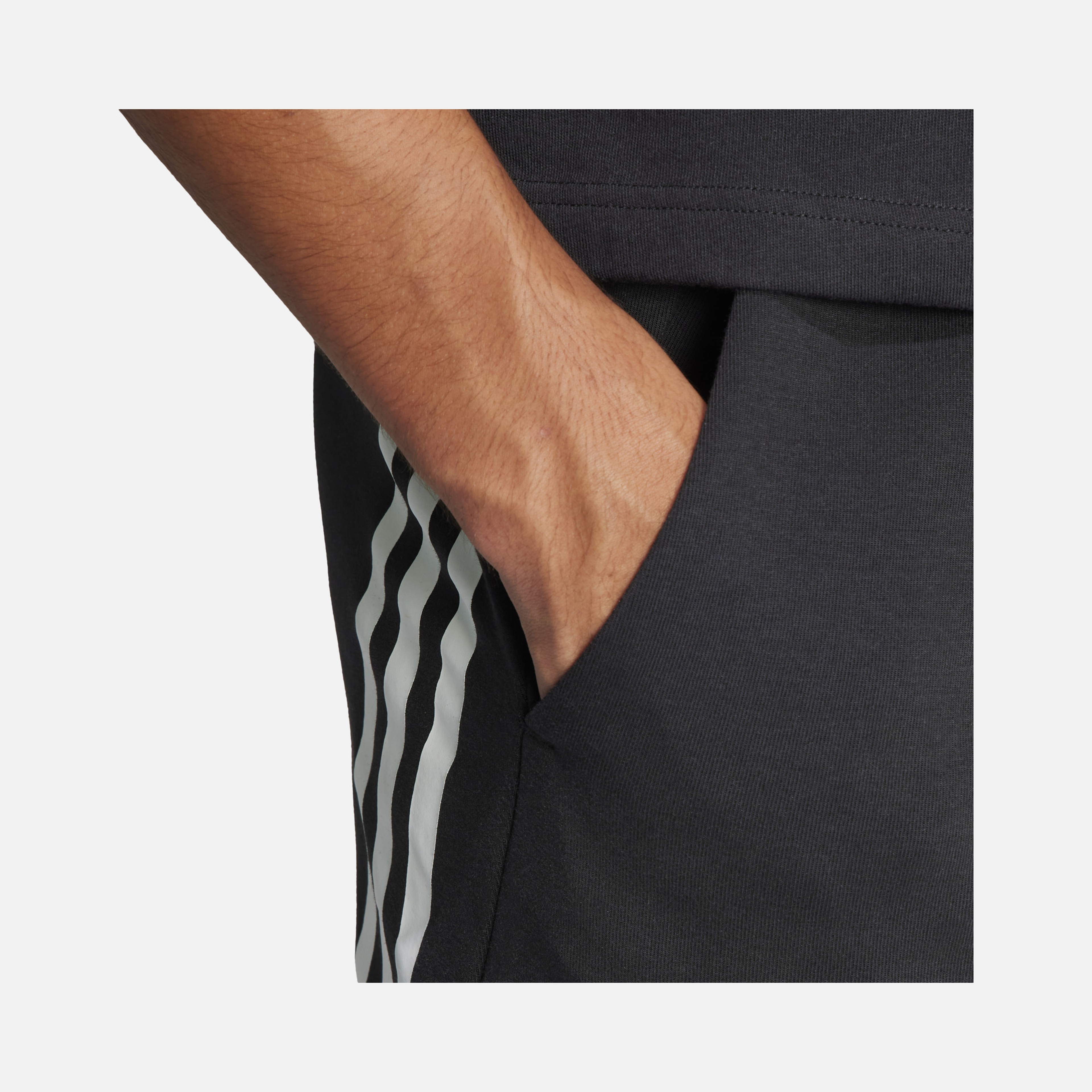 adidas Sportswear Future Icons '24 3-Stripes Logo Erkek Şort