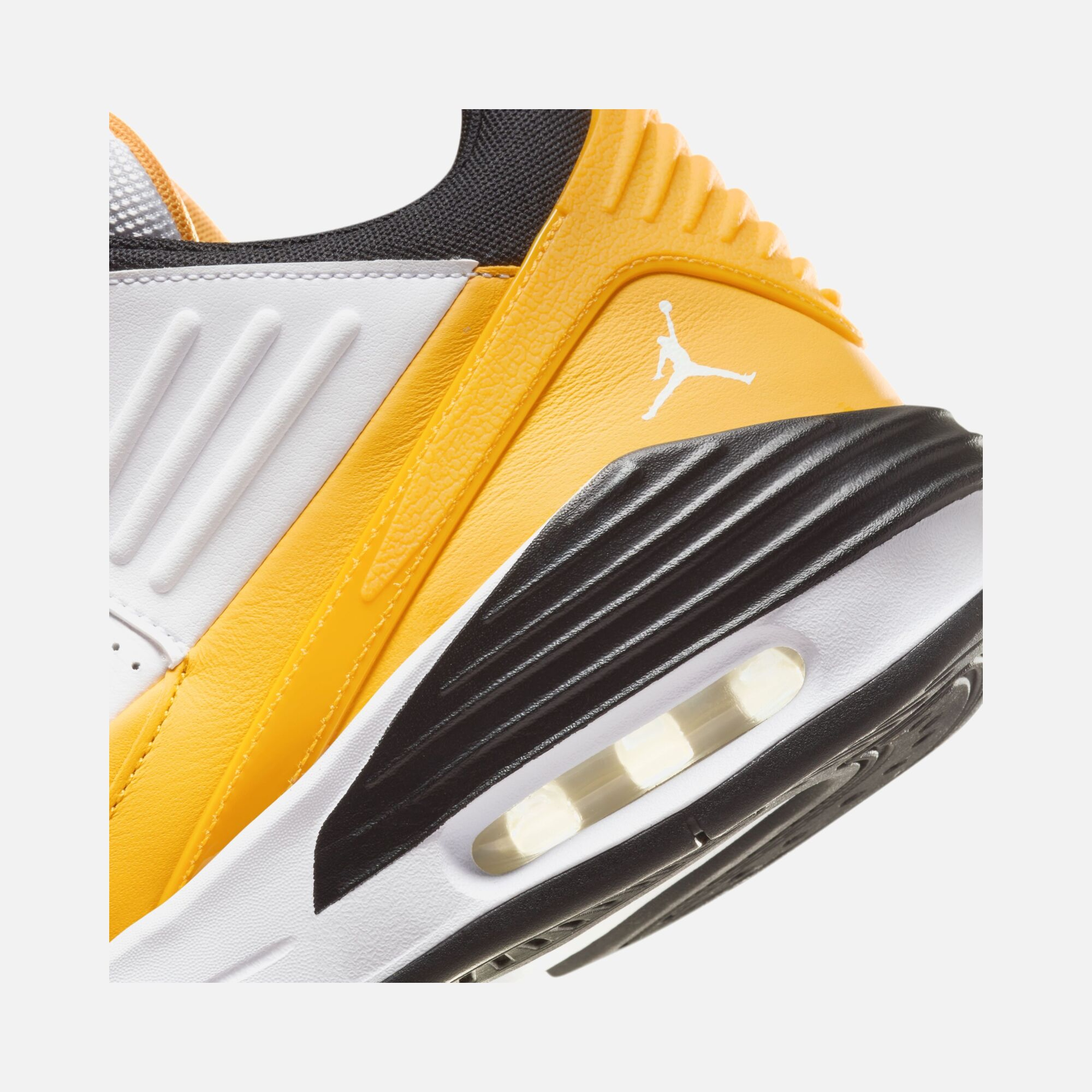 Nike Jordan Max Aura 5 Erkek Spor Ayakkabı