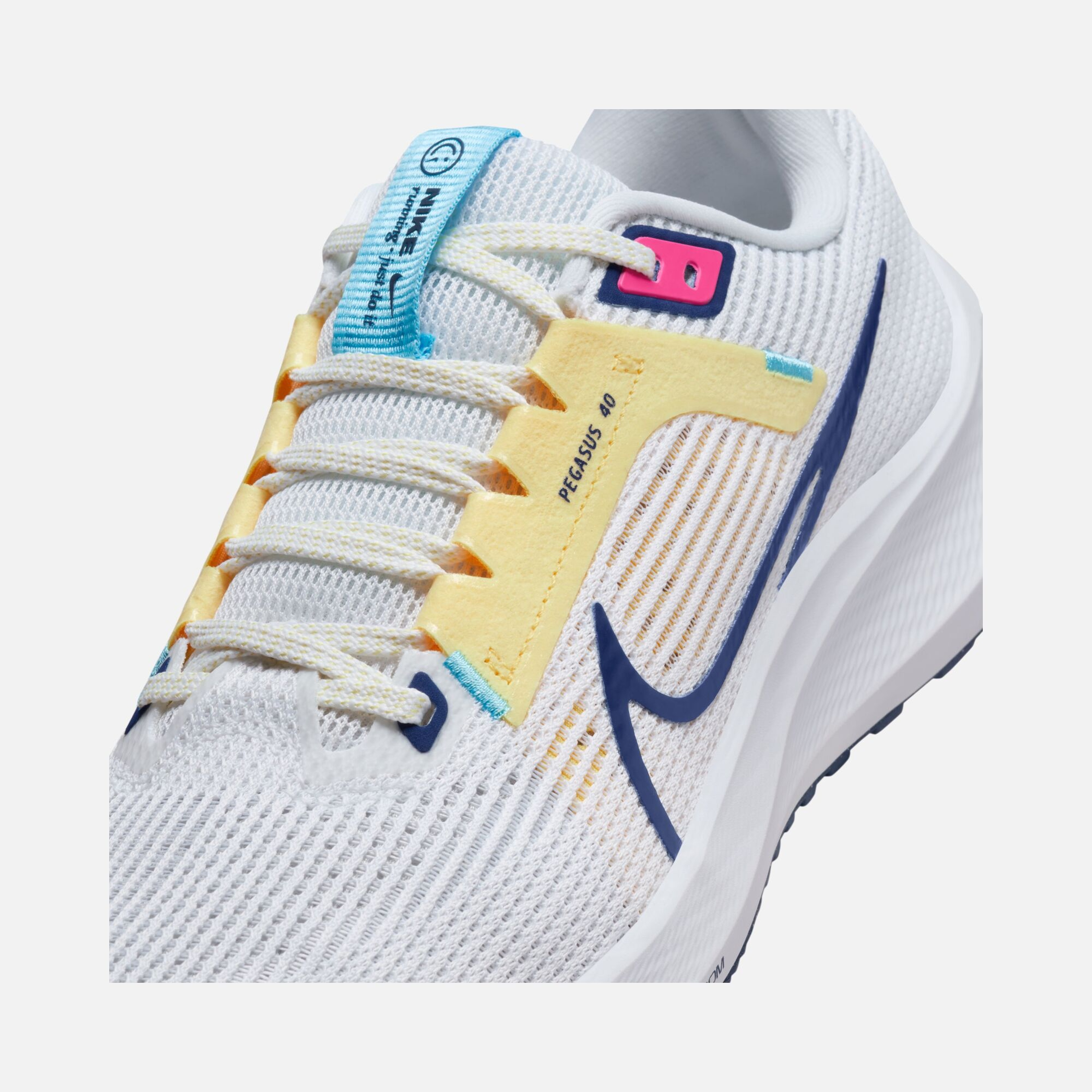 Nike Pegasus 40 Road Running Kadın Spor Ayakkabı