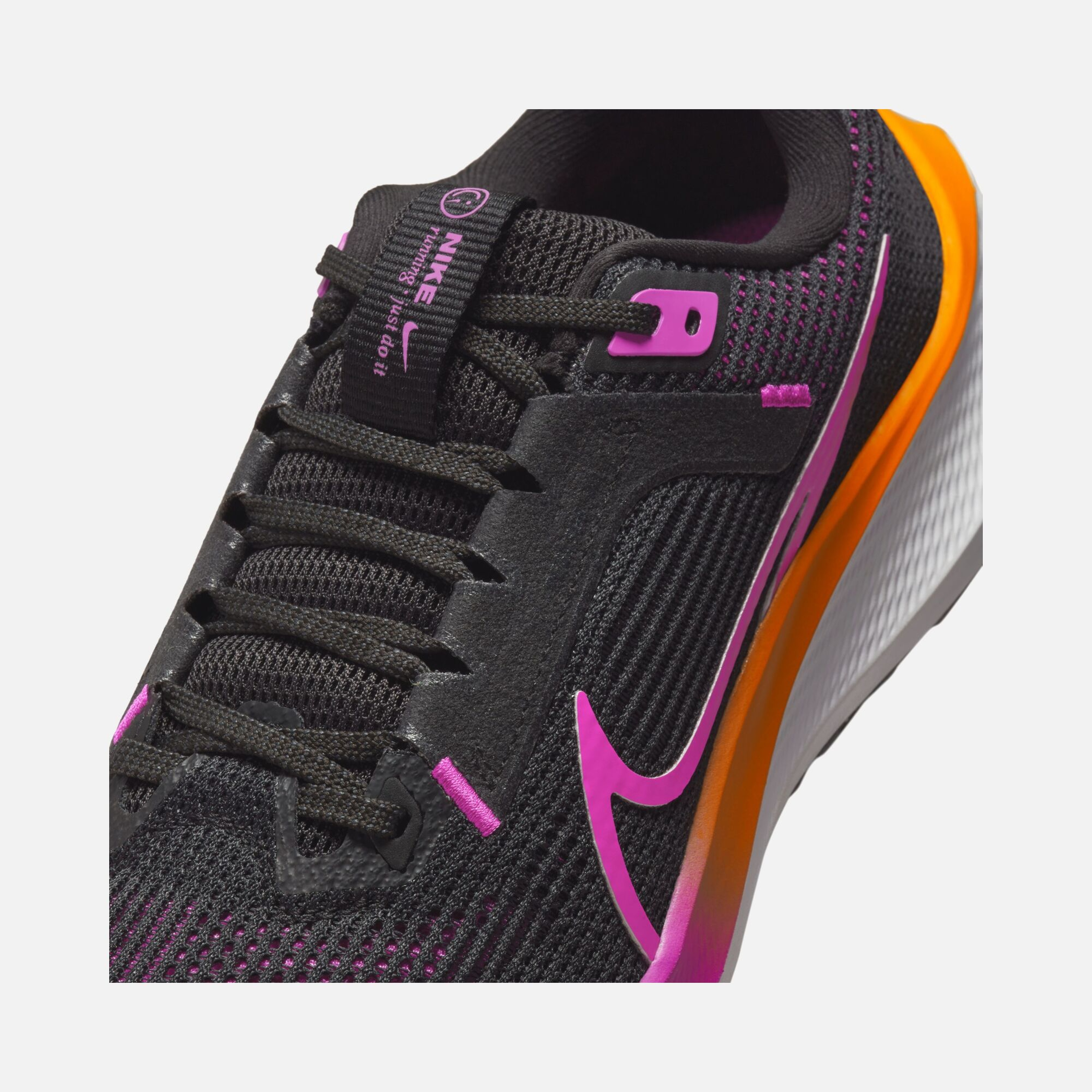 Nike Pegasus 40 Road Running Kadın Spor Ayakkabı